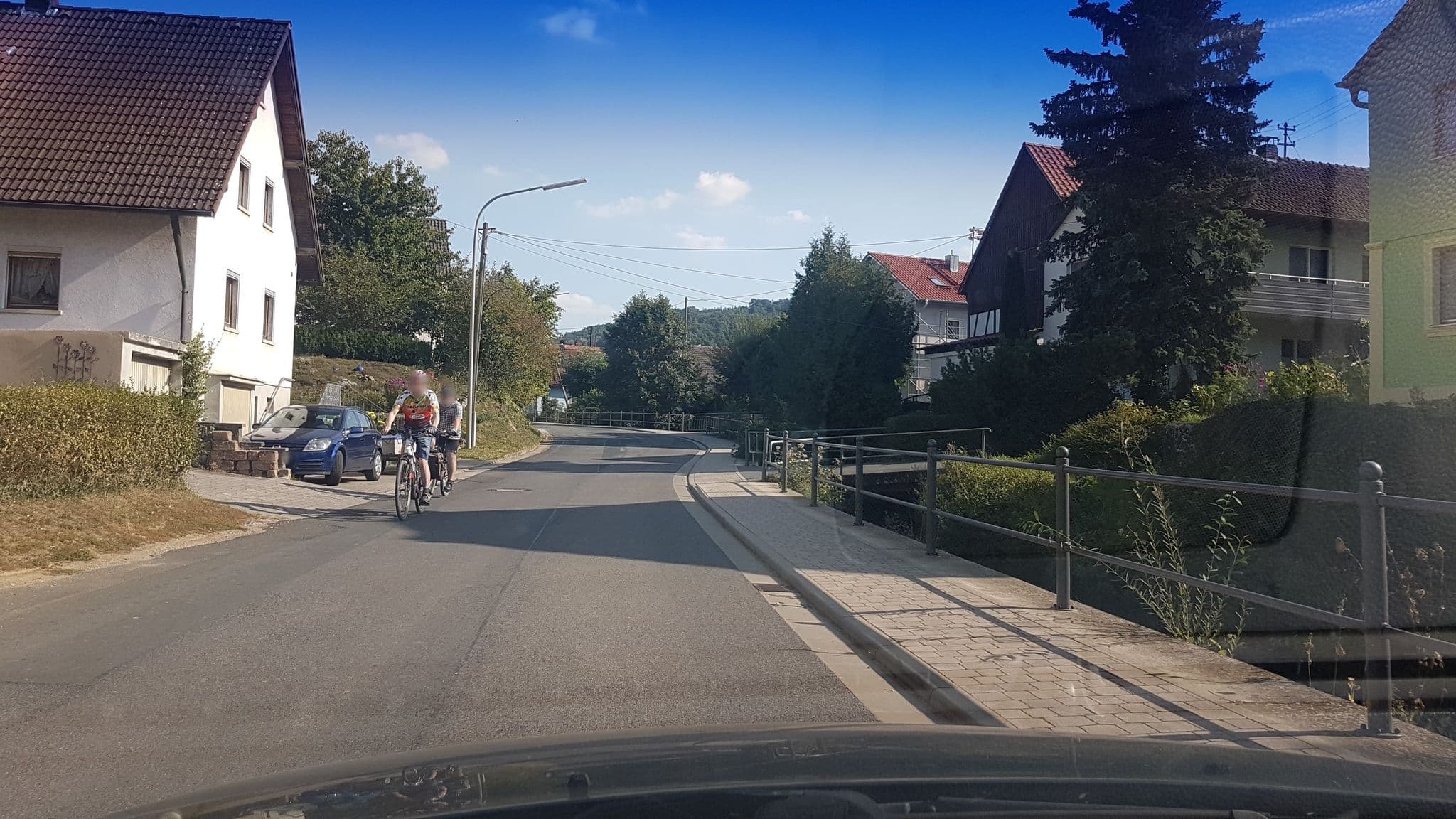 Street view near Freitag Patrick Pension, Bad Staffelstein — © r66 (CC BY-SA · Mapillary)