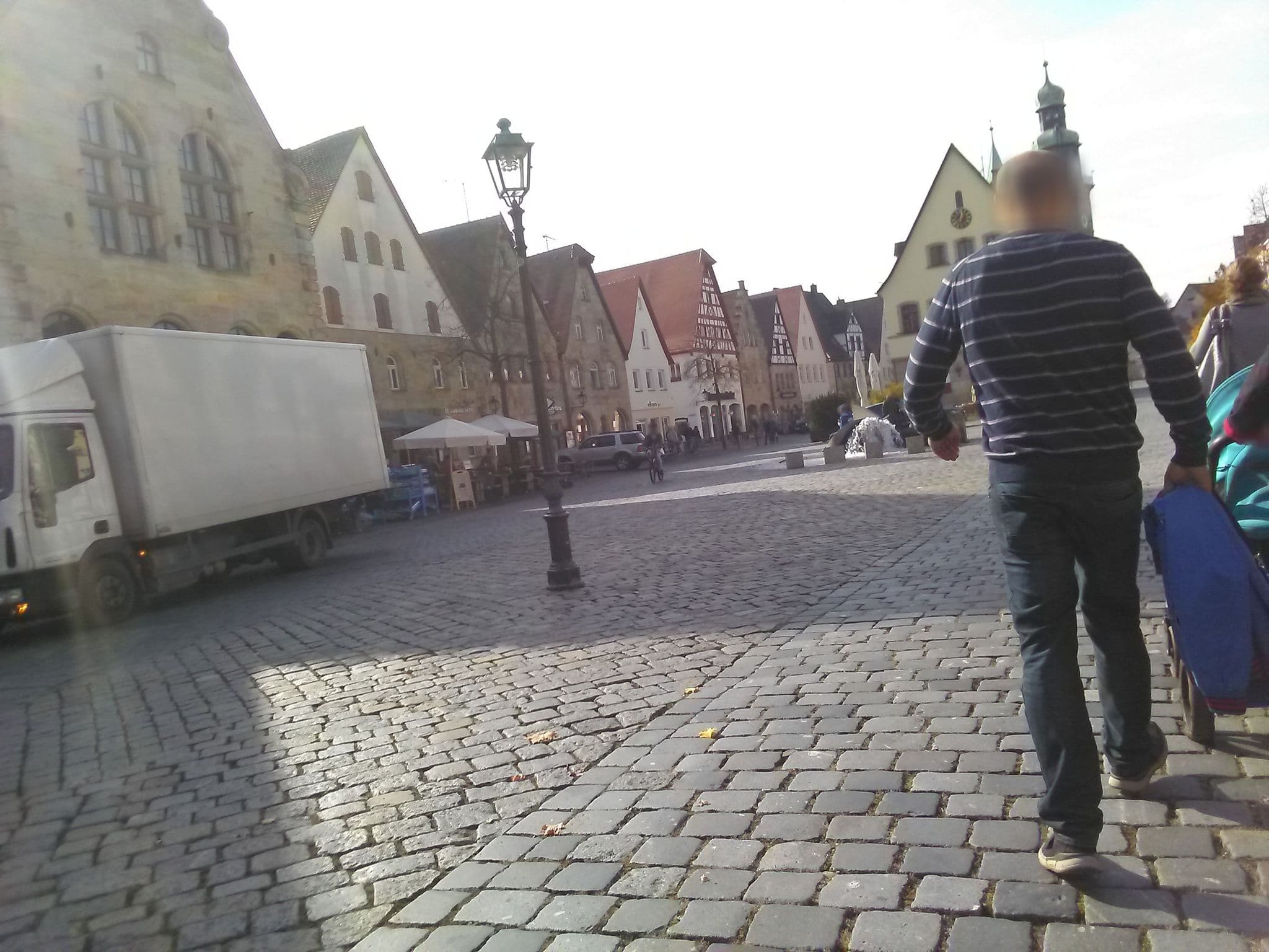 Street view near Zum Wilden Mann Hotel Garni, Lauf an der Pegnitz — © bernd_niemann (CC BY-SA · Mapillary)