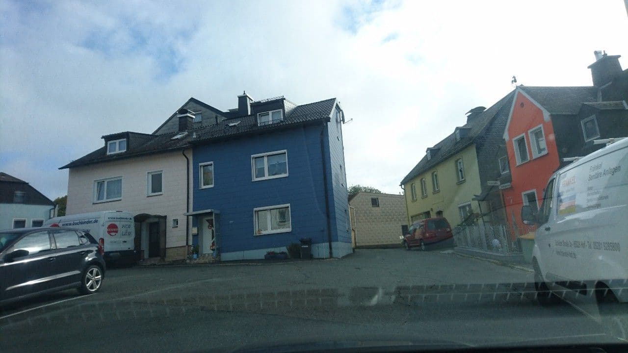 Street view near Gasthaus Napoleon, Selbitz — © hdmn (CC BY-SA · Mapillary)