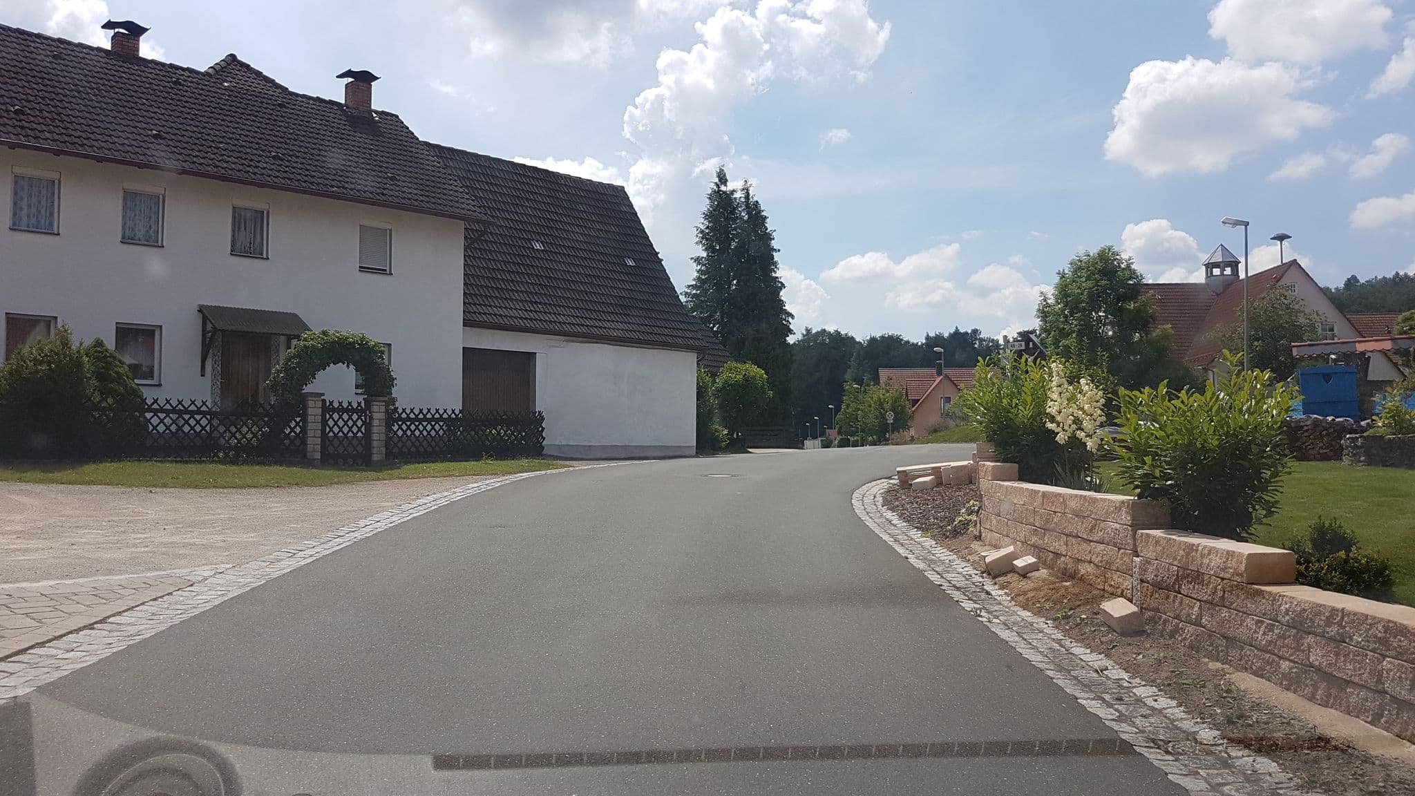 Street view near Gästehaus Plank, Gößweinstein — © r66 (CC BY-SA · Mapillary)