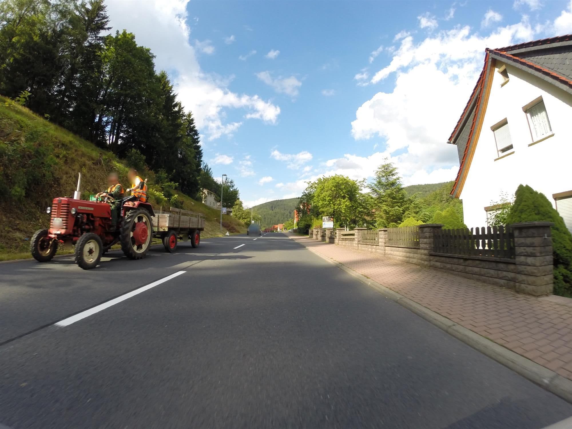 Street view near Landhotel Gasthaus Engertal, Sankt Kilian — © ahzf (CC BY-SA · Mapillary)
