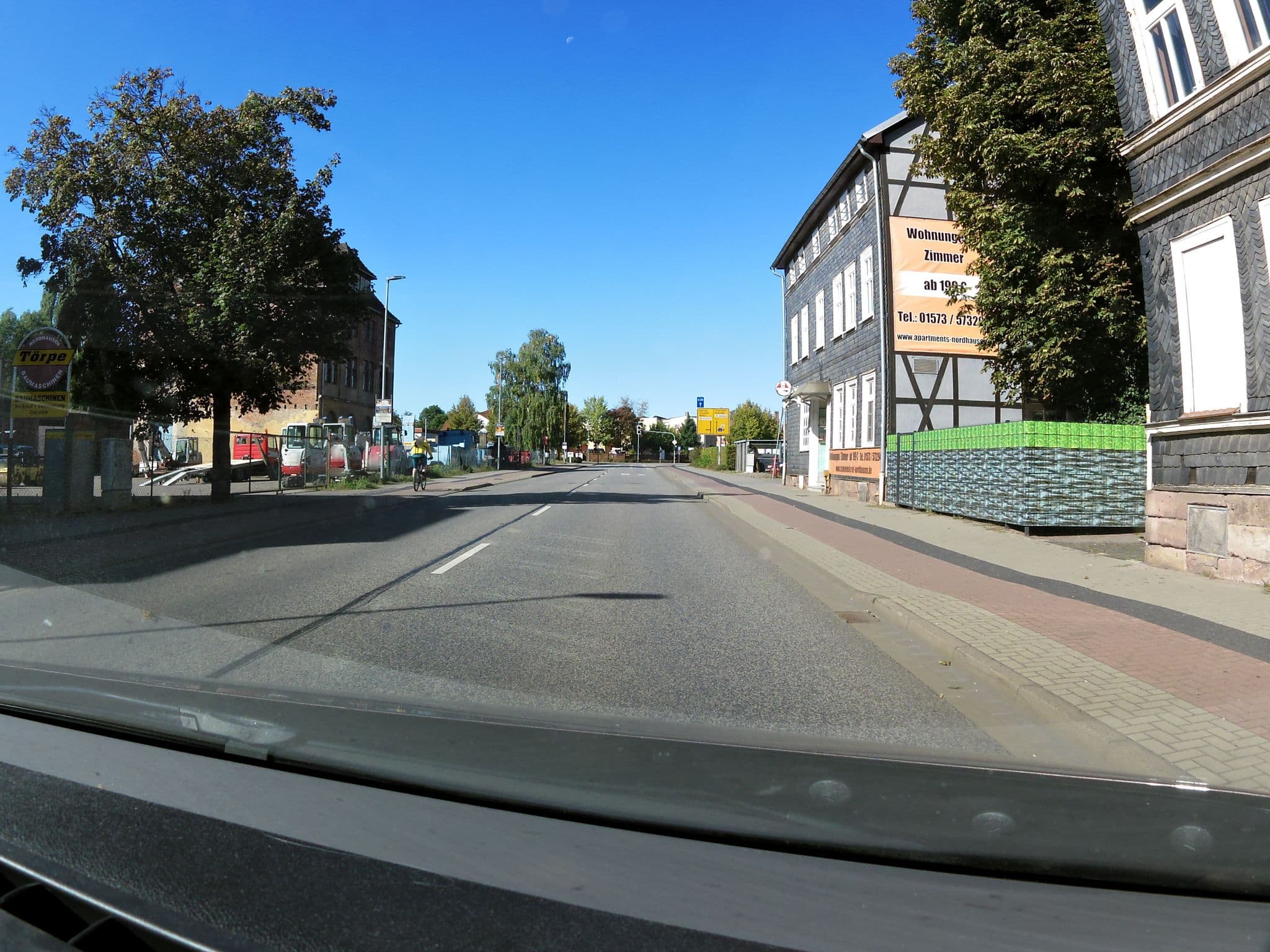 Street view near AVENA - Hotel, Nordhausen — © zoegglmeyr (CC BY-SA · Mapillary)