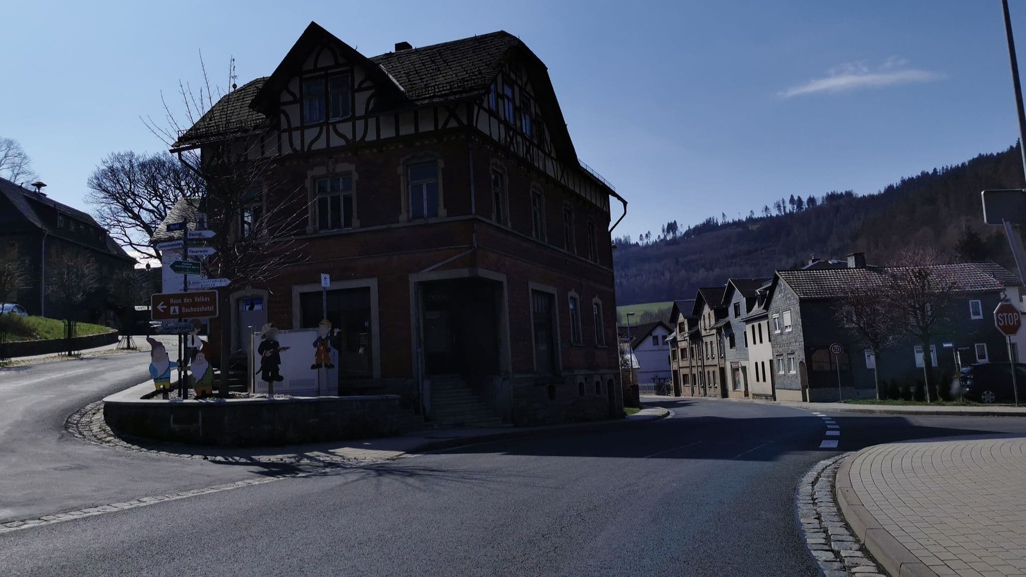 Street view near Einheitsgemeinde Probstzella, Probstzella — © lehestener (CC BY-SA · Mapillary)