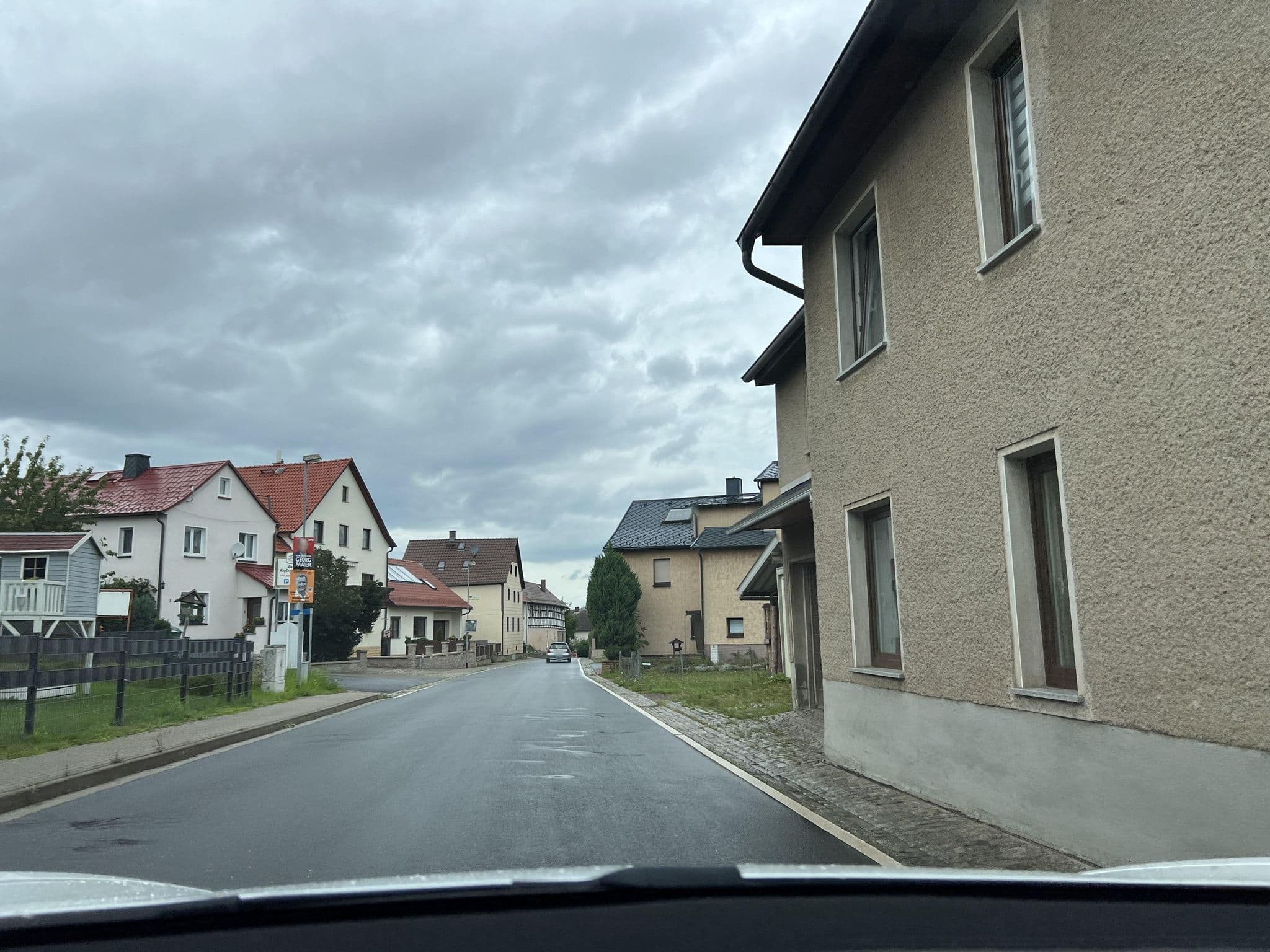 Street view near Waldhotel am Stausee, Goßwitz — © ottor (CC BY-SA · Mapillary)