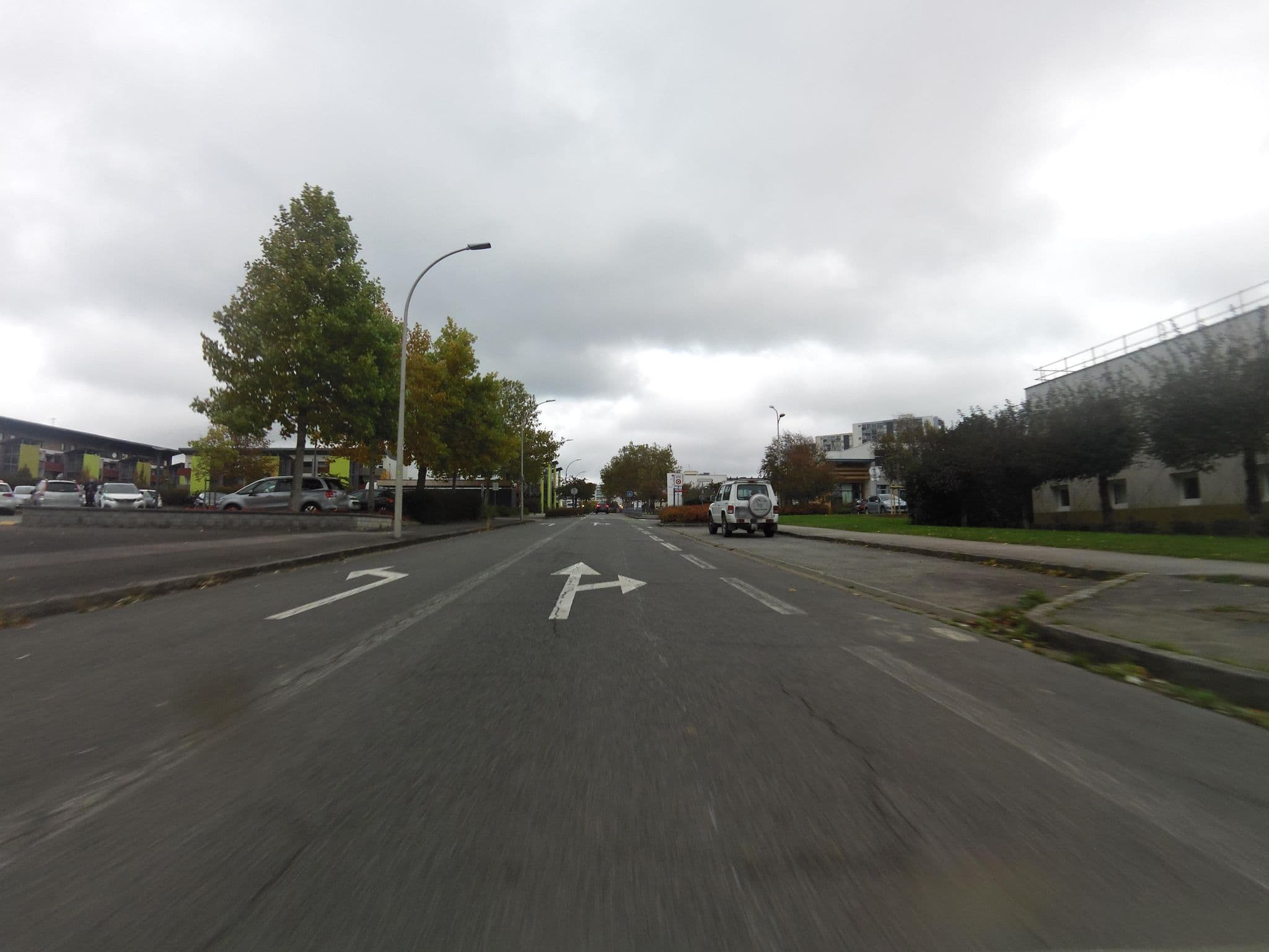 Street view near Hôtel F1, Vannes — © hamlet (CC BY-SA · Mapillary)