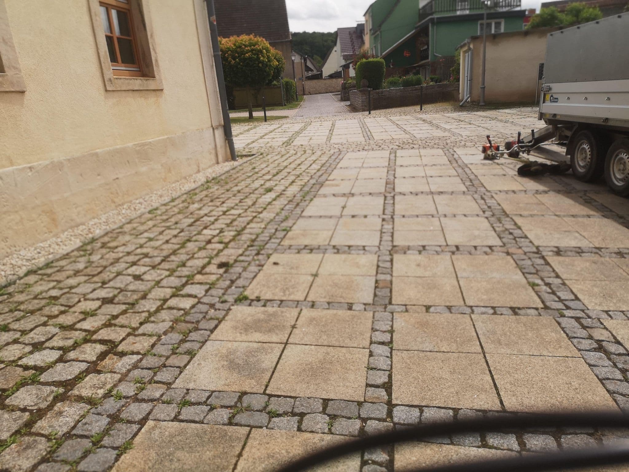 Street view near Wasserschloss Balgstädt, Freyburg — © RU3 (CC BY-SA · Mapillary)