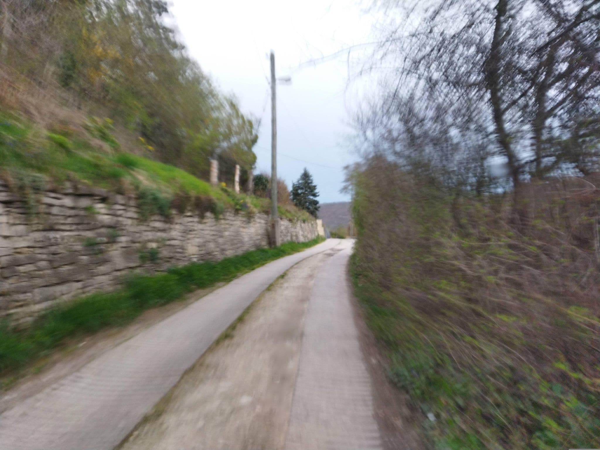 Street view near Ferienwohnung im Weinberg Heidi Lobe, Bad Kösen — © changchun1 (CC BY-SA · Mapillary)