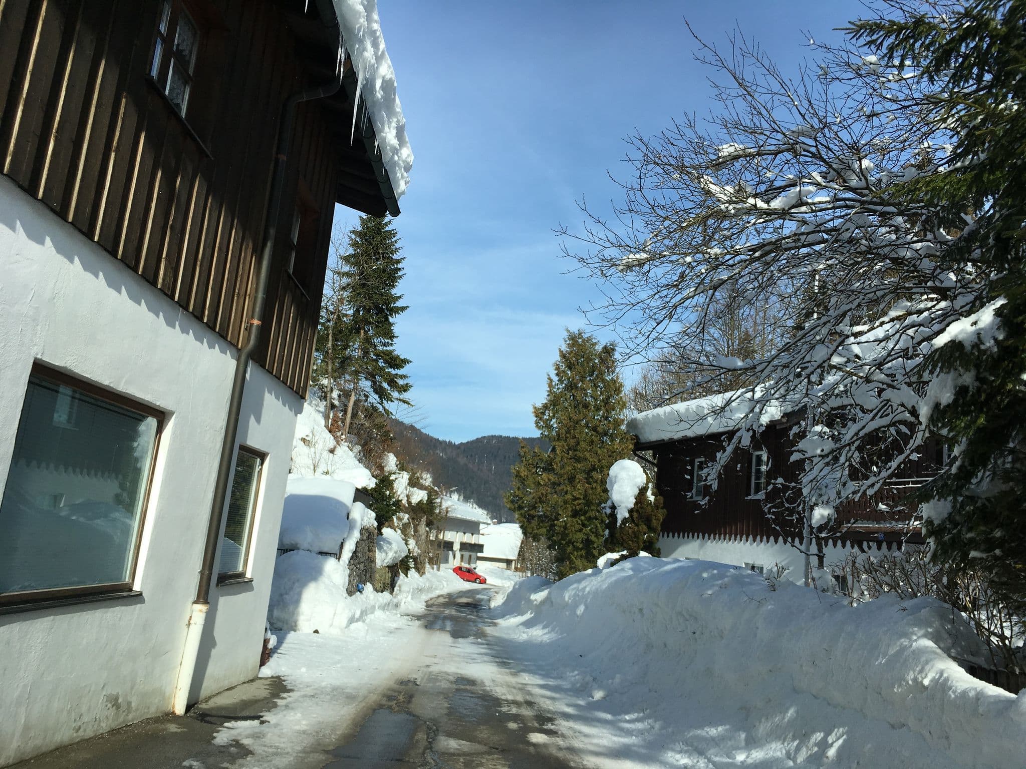 Street view near Tarnopolska Sophia Alpenhof, Schliersee — © maleo (CC BY-SA · Mapillary)