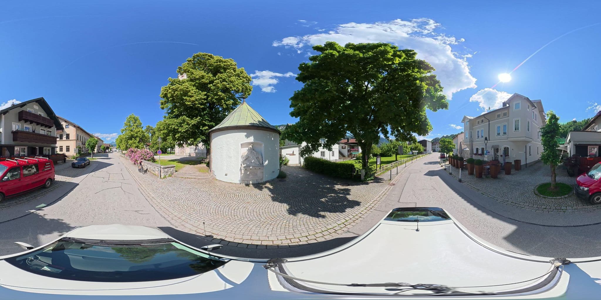 Street view near Hotel Kiefersfelden, Kiefersfelden — © osmplus_org (CC BY-SA · Mapillary)