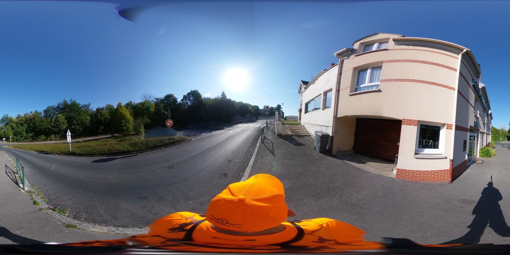 Street view near La Nonette, Coye-la-Forêt — © cartocite (CC BY-SA · Mapillary)