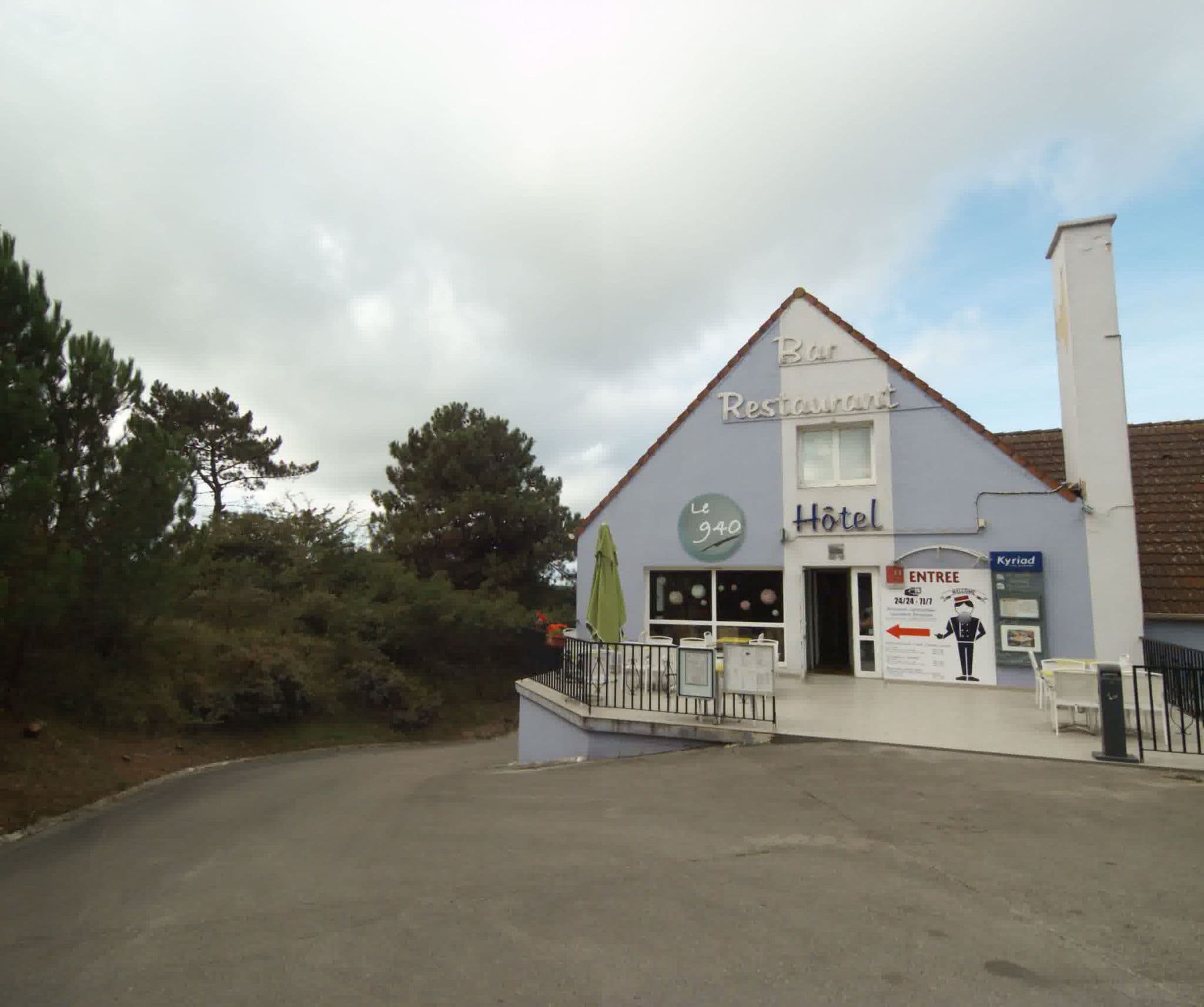 Street view near Brit Hôtel, Étaples — © sogefi (CC BY-SA · Mapillary)