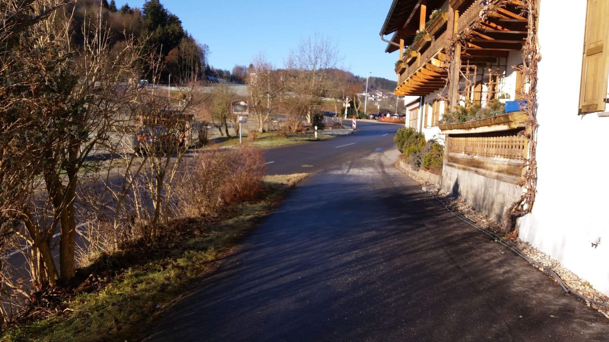 Street view near Erlebnisbauernhof Schon, Grafenau — © alexander2010 (CC BY-SA · Mapillary)