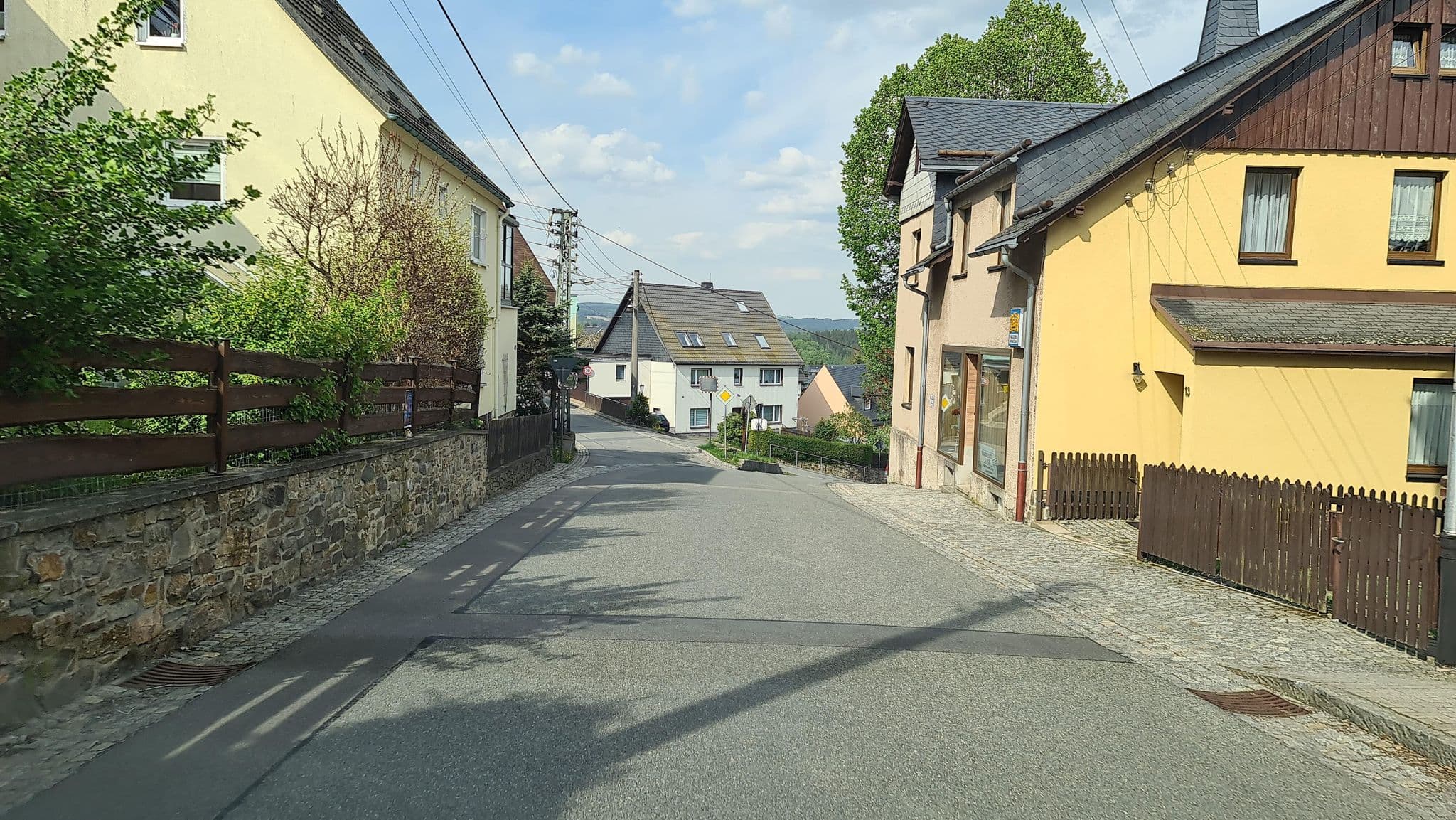 Street view near Ferienwohnung Baumann, Schwarzenberg — © canislupus (CC BY-SA · Mapillary)