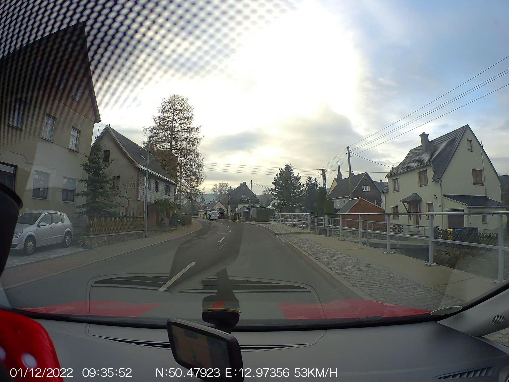 Street view near Ferienwohnungen Ebert&Green im Erzgebirge, Bärenstein — © AR88 (CC BY-SA · Mapillary)