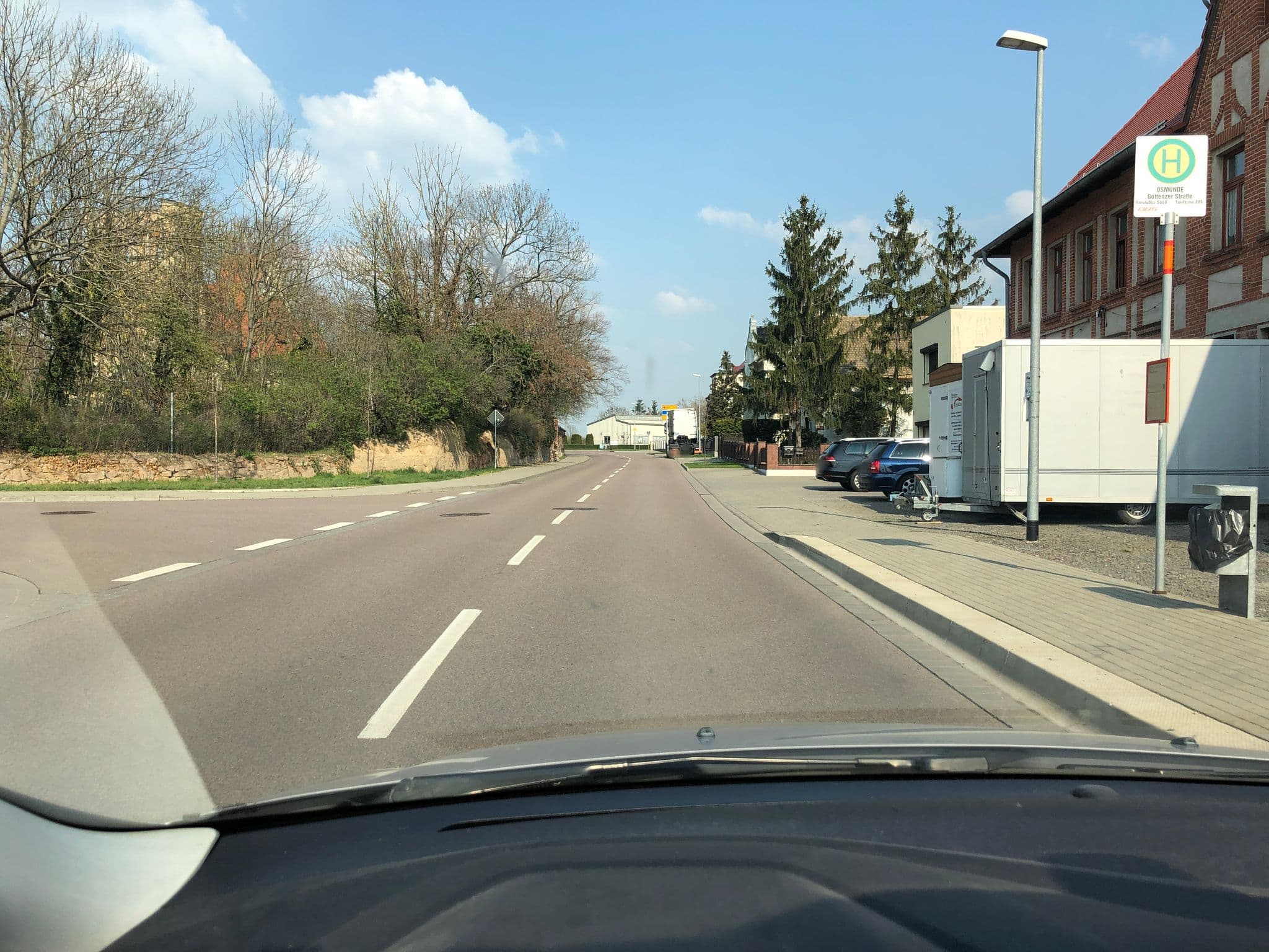 Street view near Firma Braun T., Gröbers — © bejotel (CC BY-SA · Mapillary)