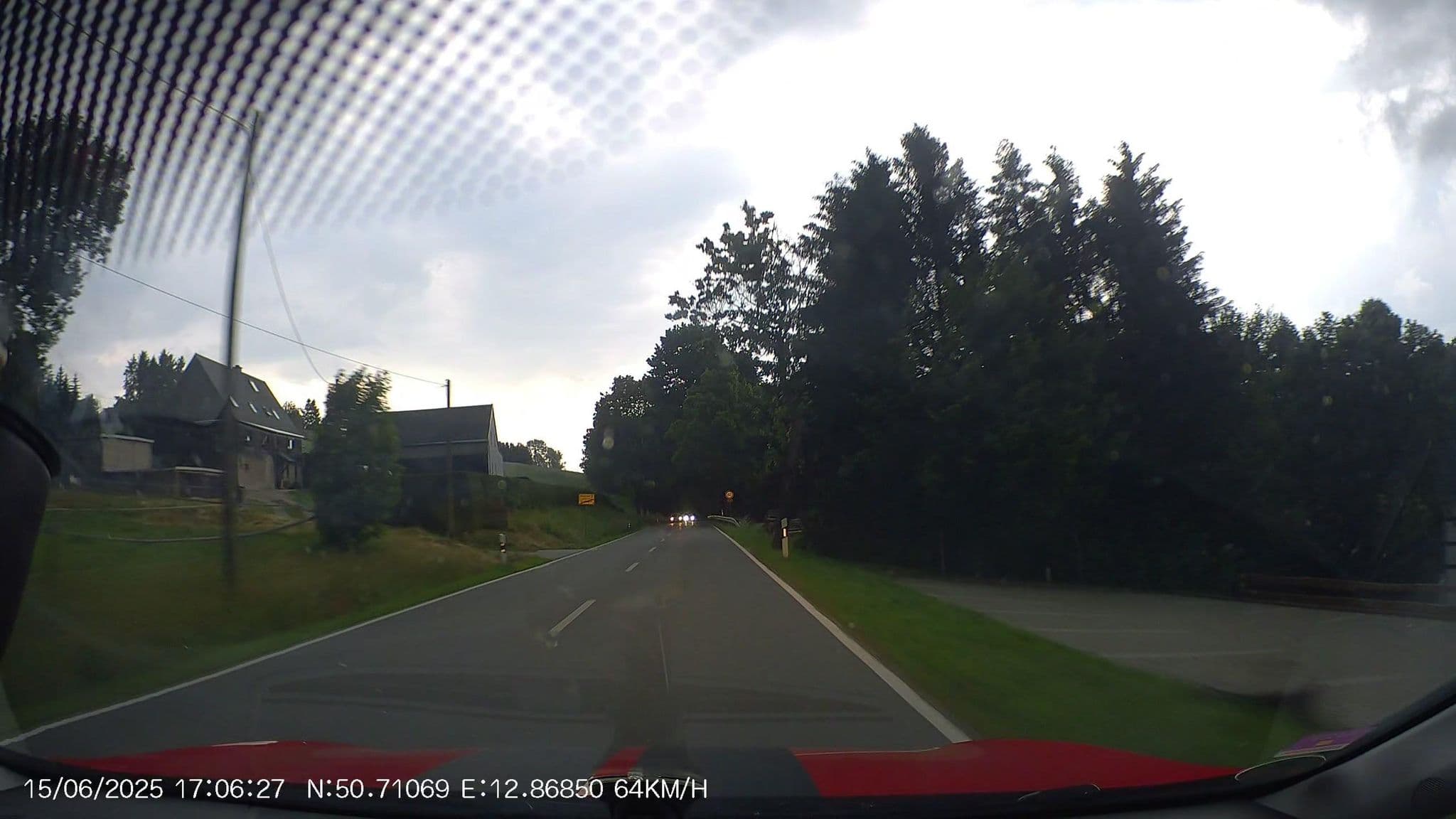 Street view near Pension Wiesenmühle, Gornsdorf — © AR88 (CC BY-SA · Mapillary)