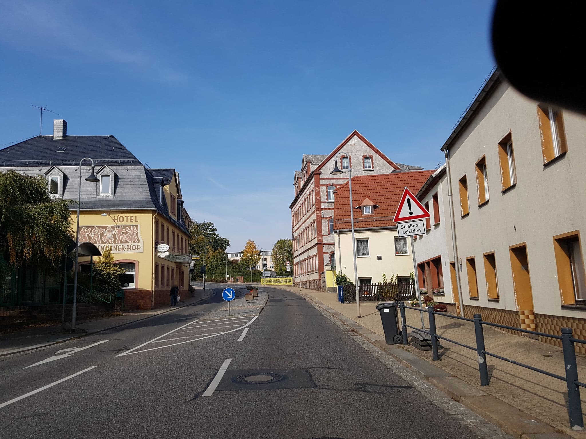 Street view near Hotel & Restaurant Flemminger Hof, Hartha — © dsmm (CC BY-SA · Mapillary)