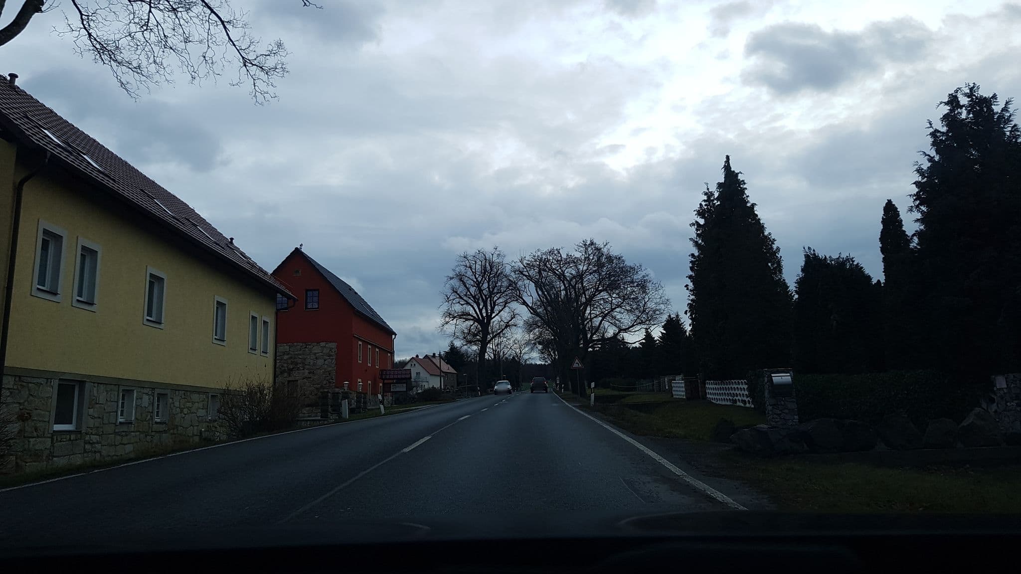 Street view near Zum Heidekrug, Dohma — © rororo (CC BY-SA · Mapillary)