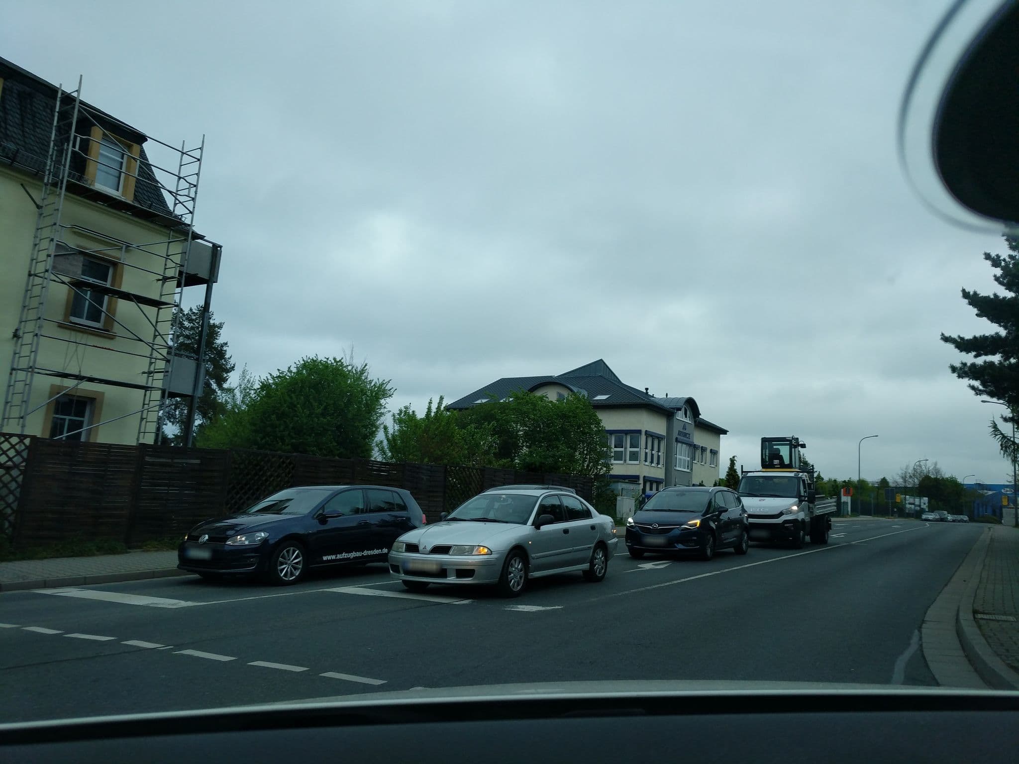 Street view near Stundenhotel Dresden, Bannewitz — © juwie69 (CC BY-SA · Mapillary)