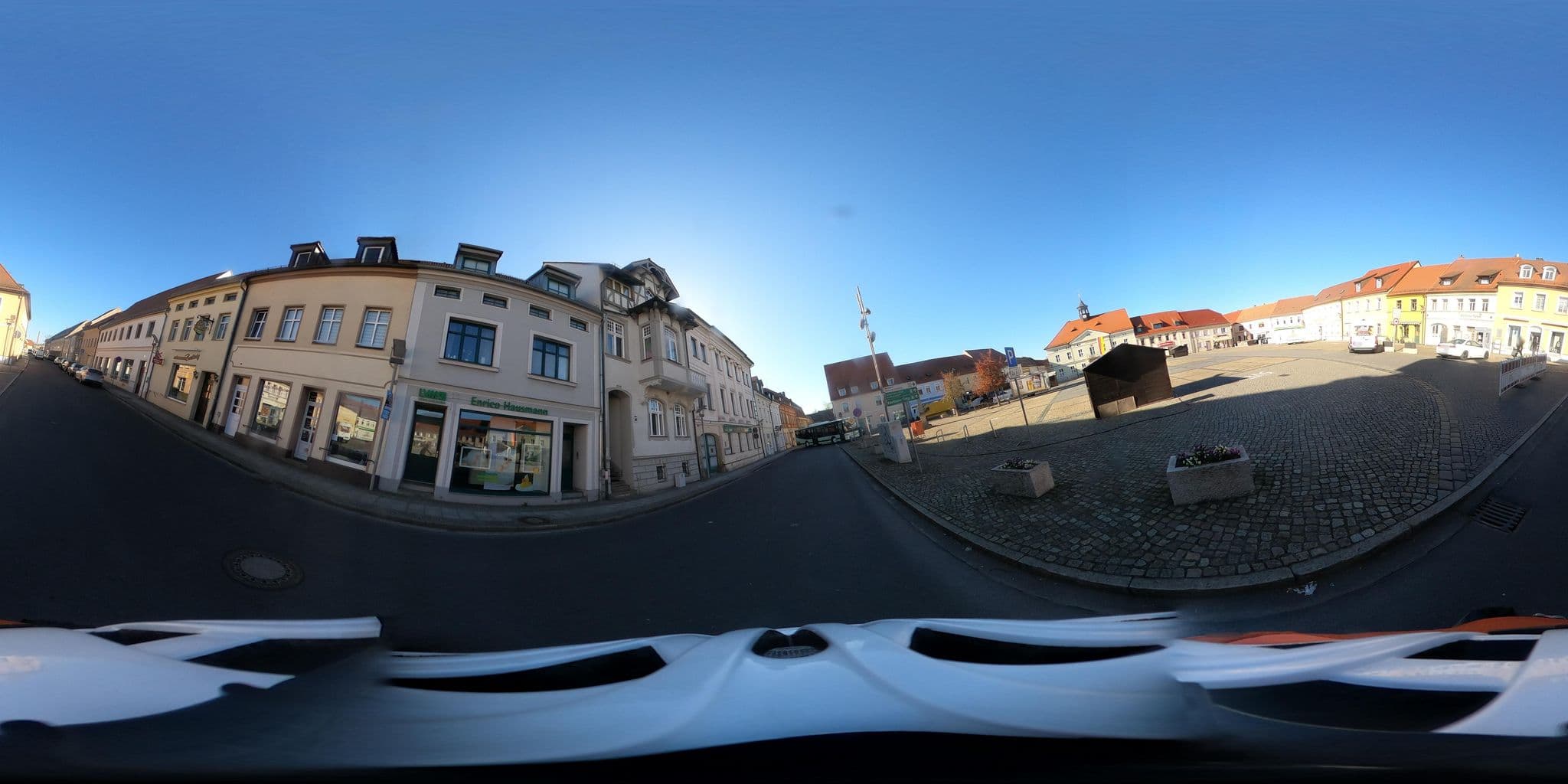 Street view near Hotel Deutsches Haus, Ortrand — © Oderradler (CC BY-SA · Mapillary)