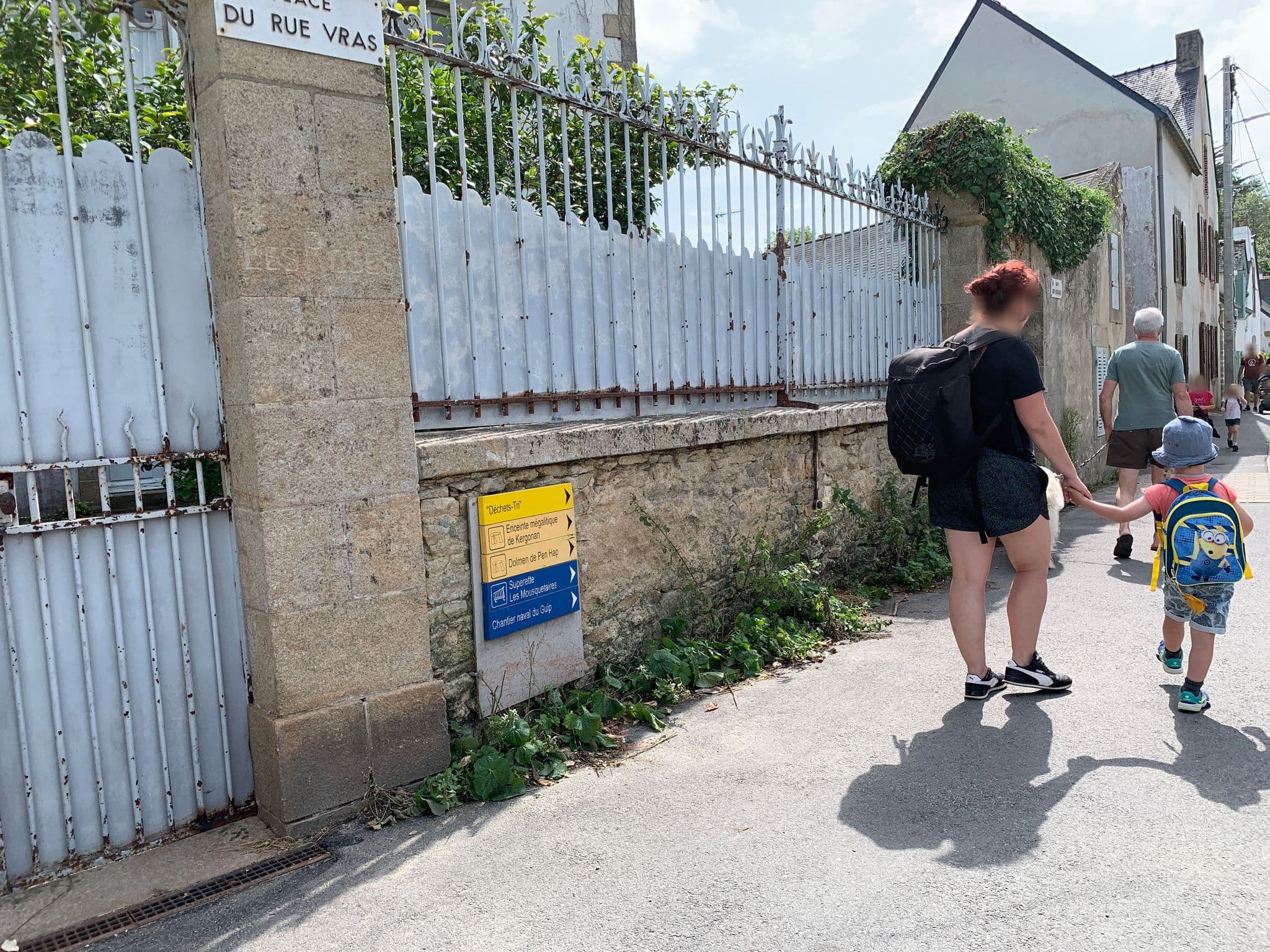 Street view near La maison d'Angelina, Arradon — © jitenshaniko (CC BY-SA · Mapillary)