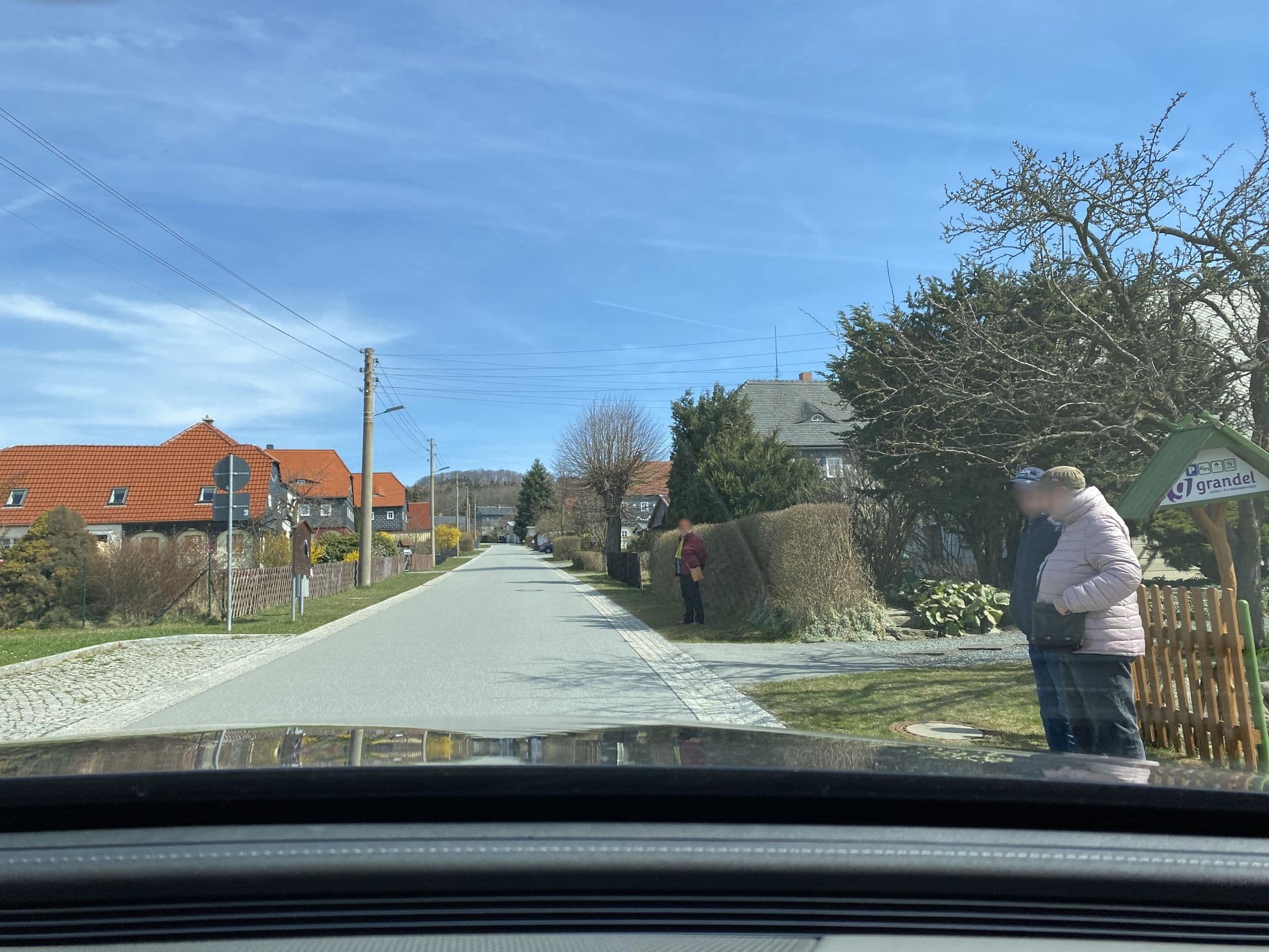Street view near Pension Jochen Hellriegel, Eibau — © autobahn42 (CC BY-SA · Mapillary)