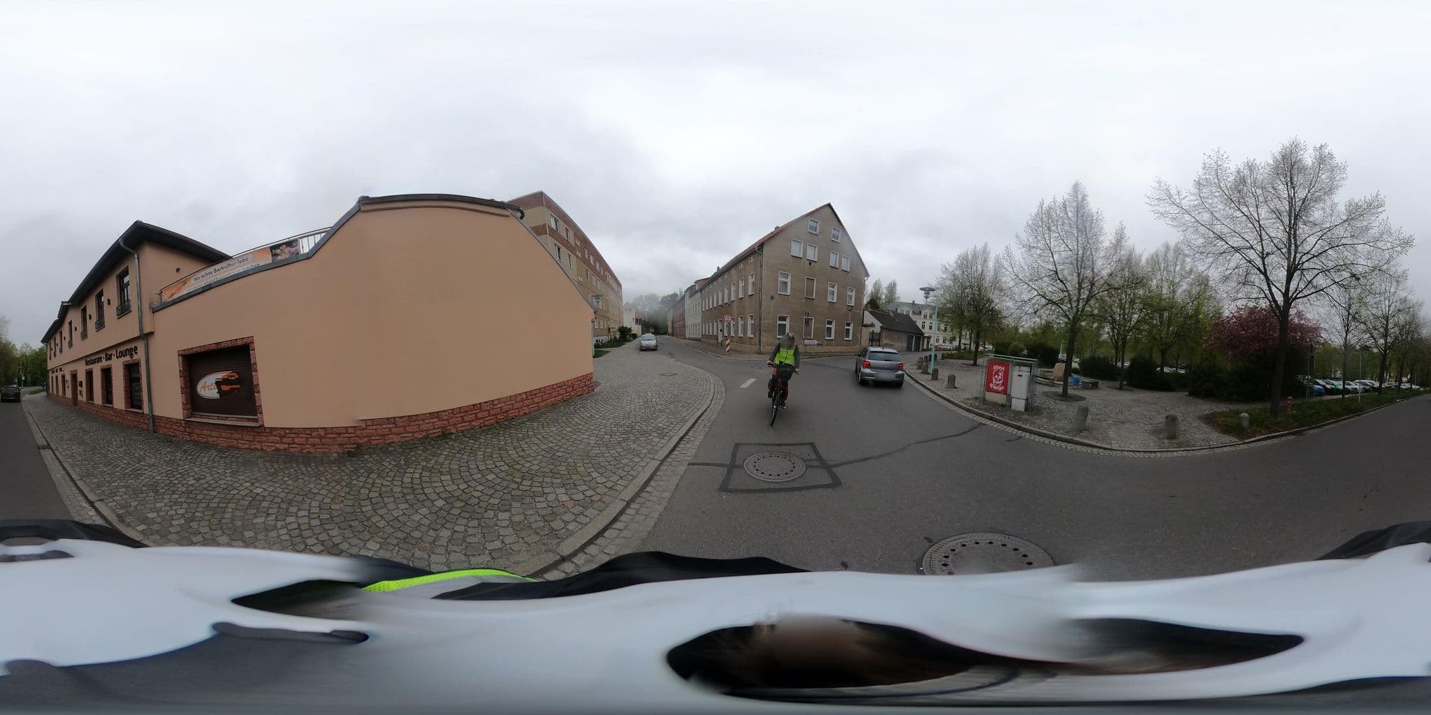 Street view near Hotel Arte Vida Die Kunst zu leben, Schleife — © Mobilitaetswerk (CC BY-SA · Mapillary)
