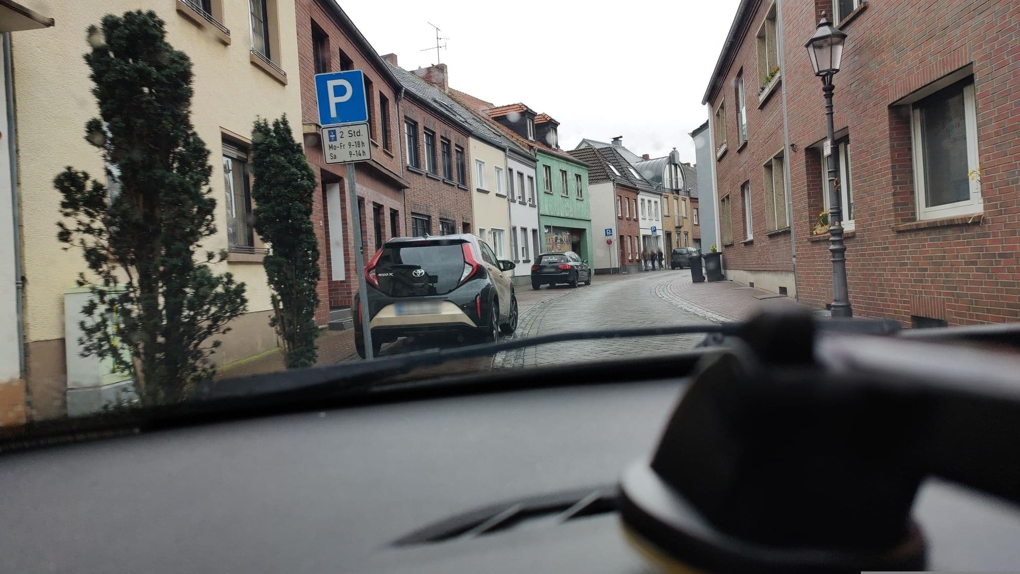 Street view near Albergo Haus Siegfried, Xanten — © poxonline (CC BY-SA · Mapillary)