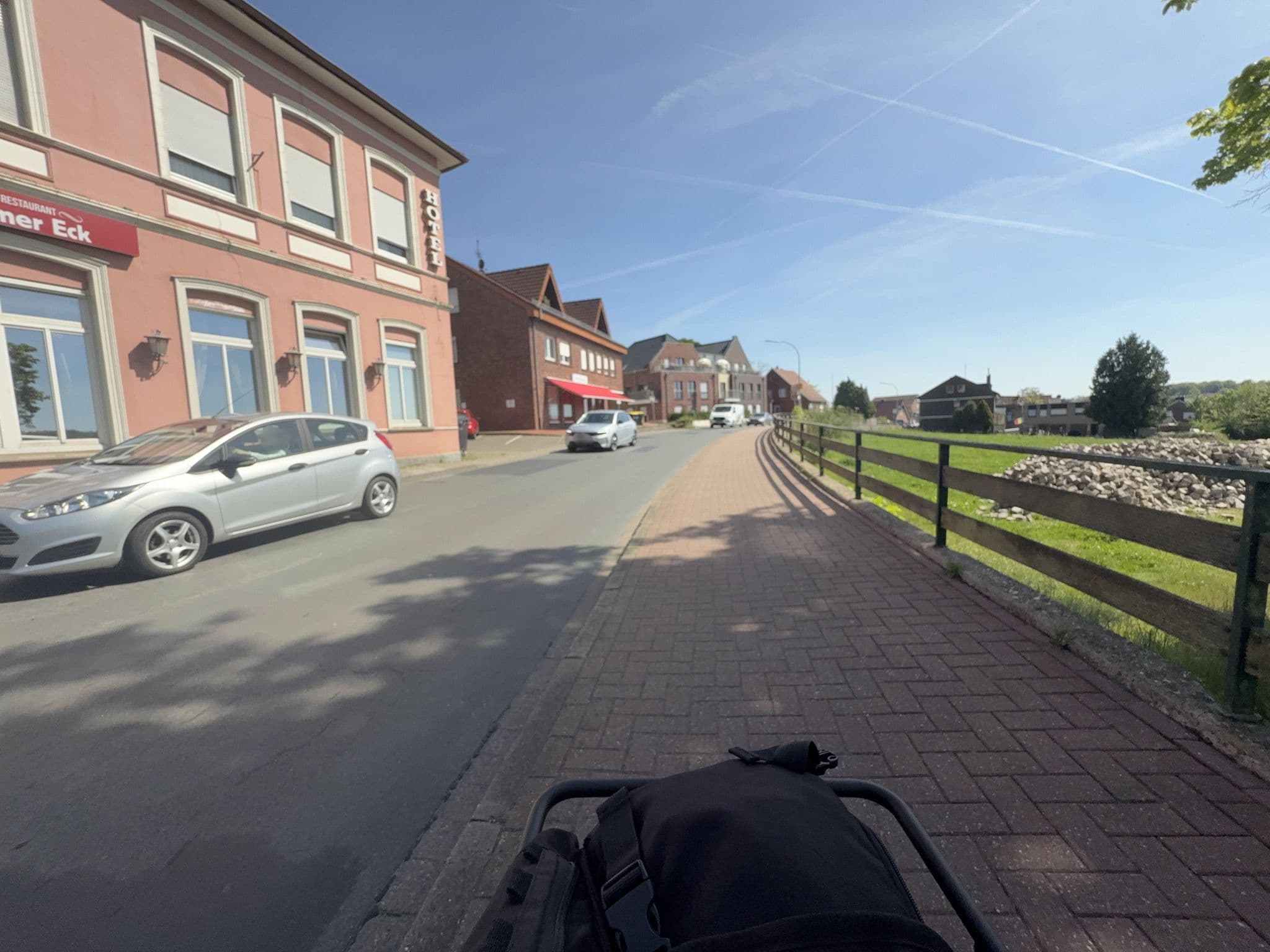 Street view near Dinkel Hotel GmbH, Bad Bentheim — © ottor (CC BY-SA · Mapillary)