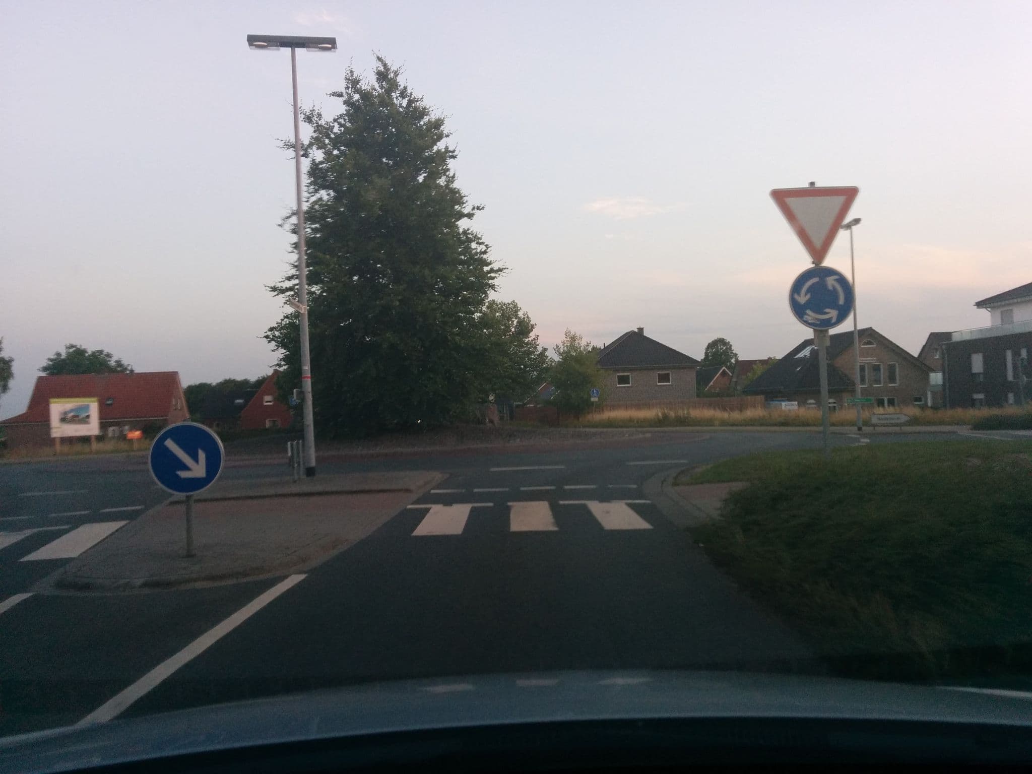 Street view near Tristan Grün, Rheine — © hknk1 (CC BY-SA · Mapillary)