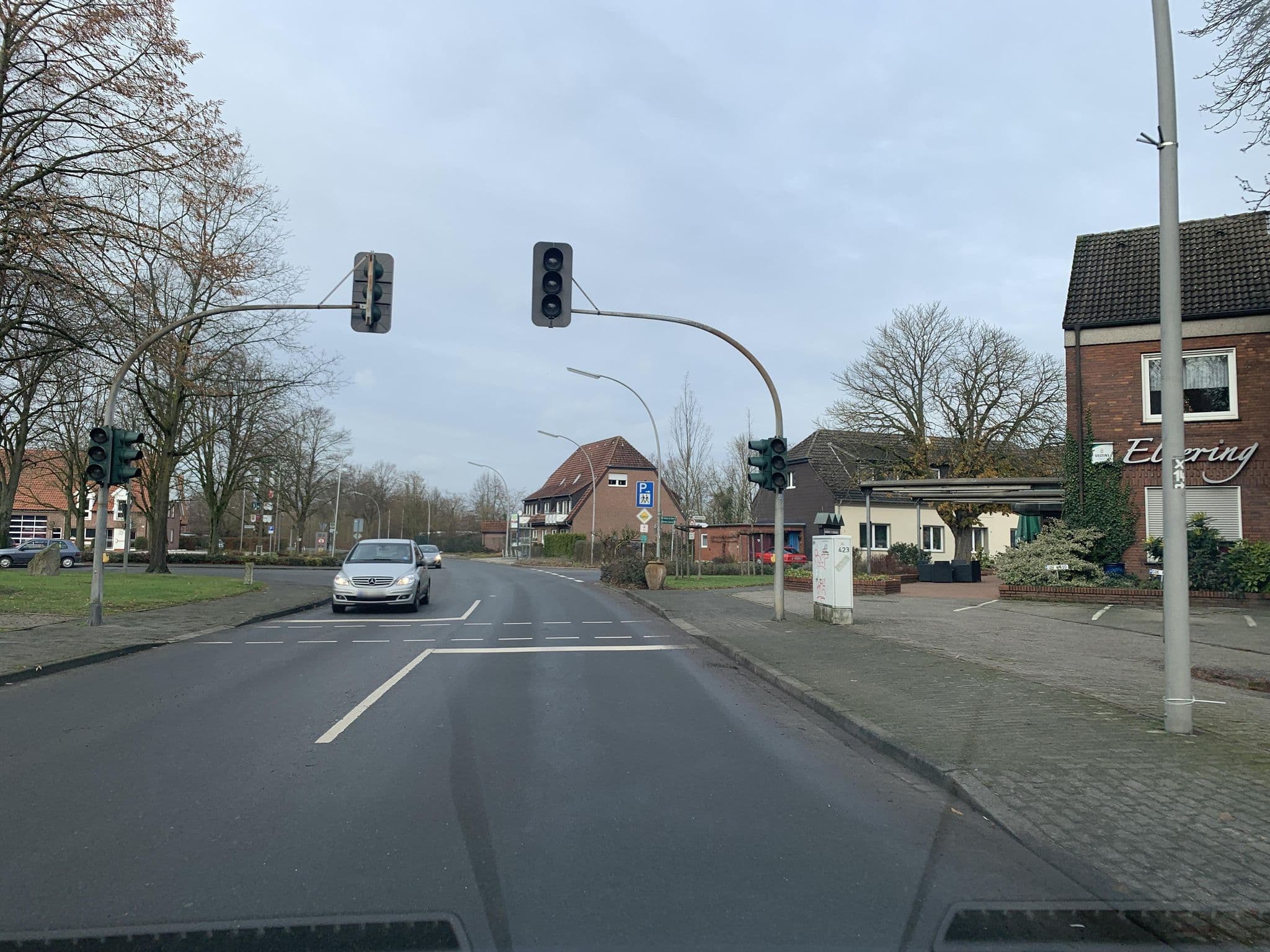 Street view near Hotel Börger-Elvering, Ascheberg — © descilla (CC BY-SA · Mapillary)