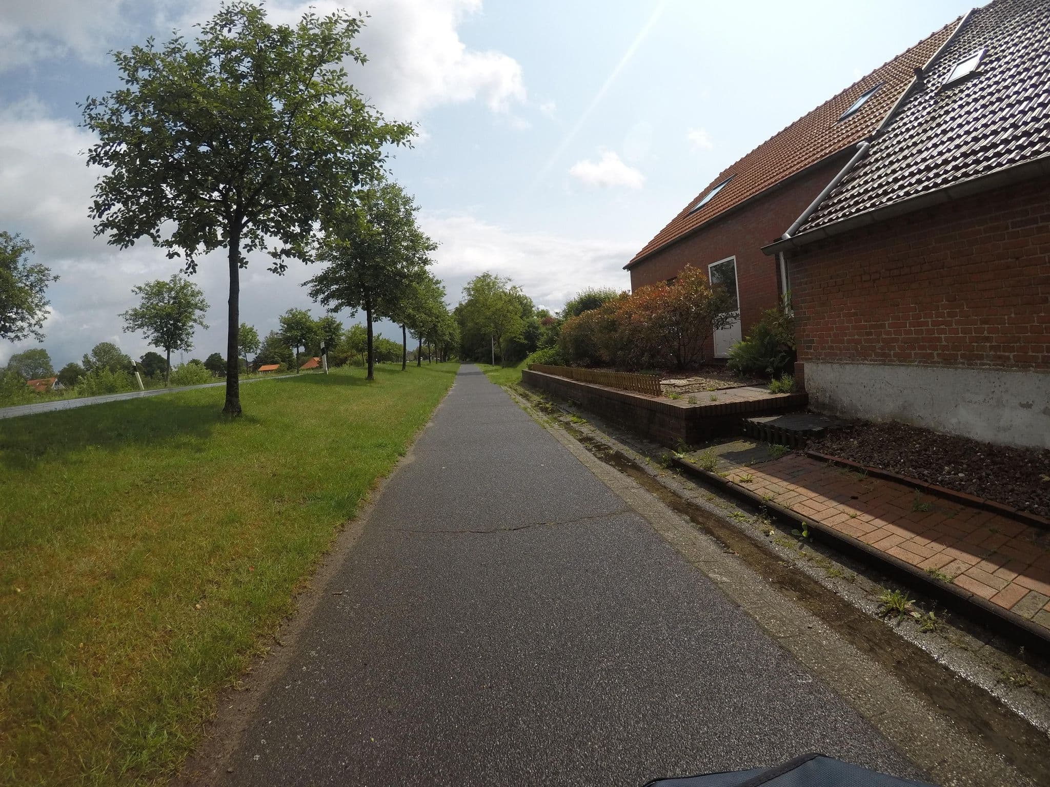 Street view near Ferienwohnung G. Piel, Holtgast — © mfa (CC BY-SA · Mapillary)