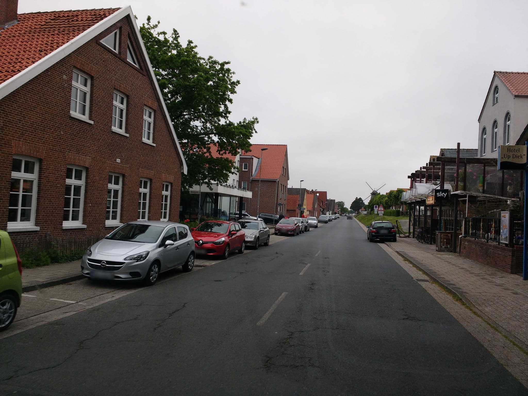 Street view near Hotel Up Diek, Neuharlingersiel — © thetornado76 (CC BY-SA · Mapillary)