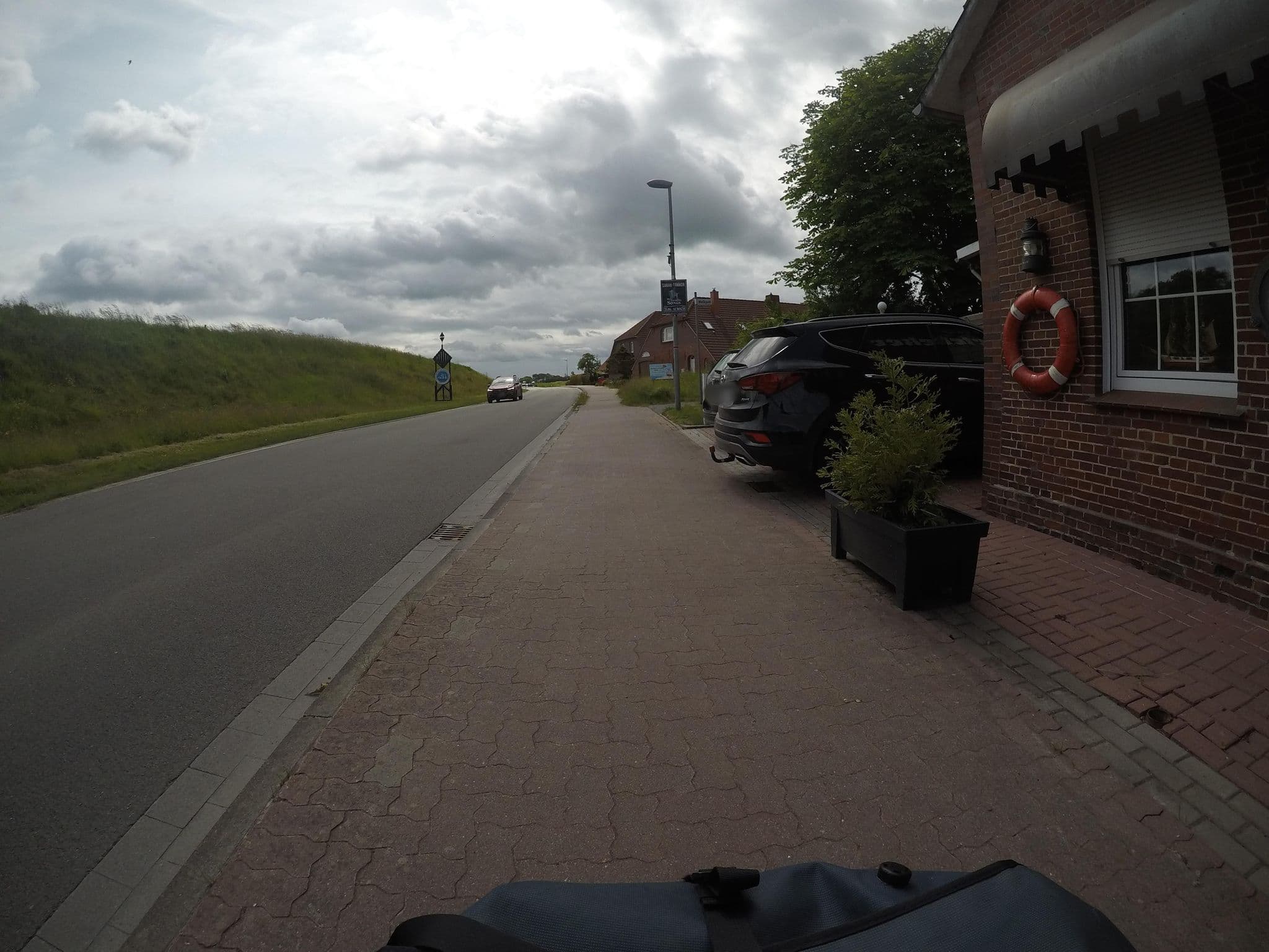 Street view near Heinz Hüttenschmidt, Dornum — © mfa (CC BY-SA · Mapillary)