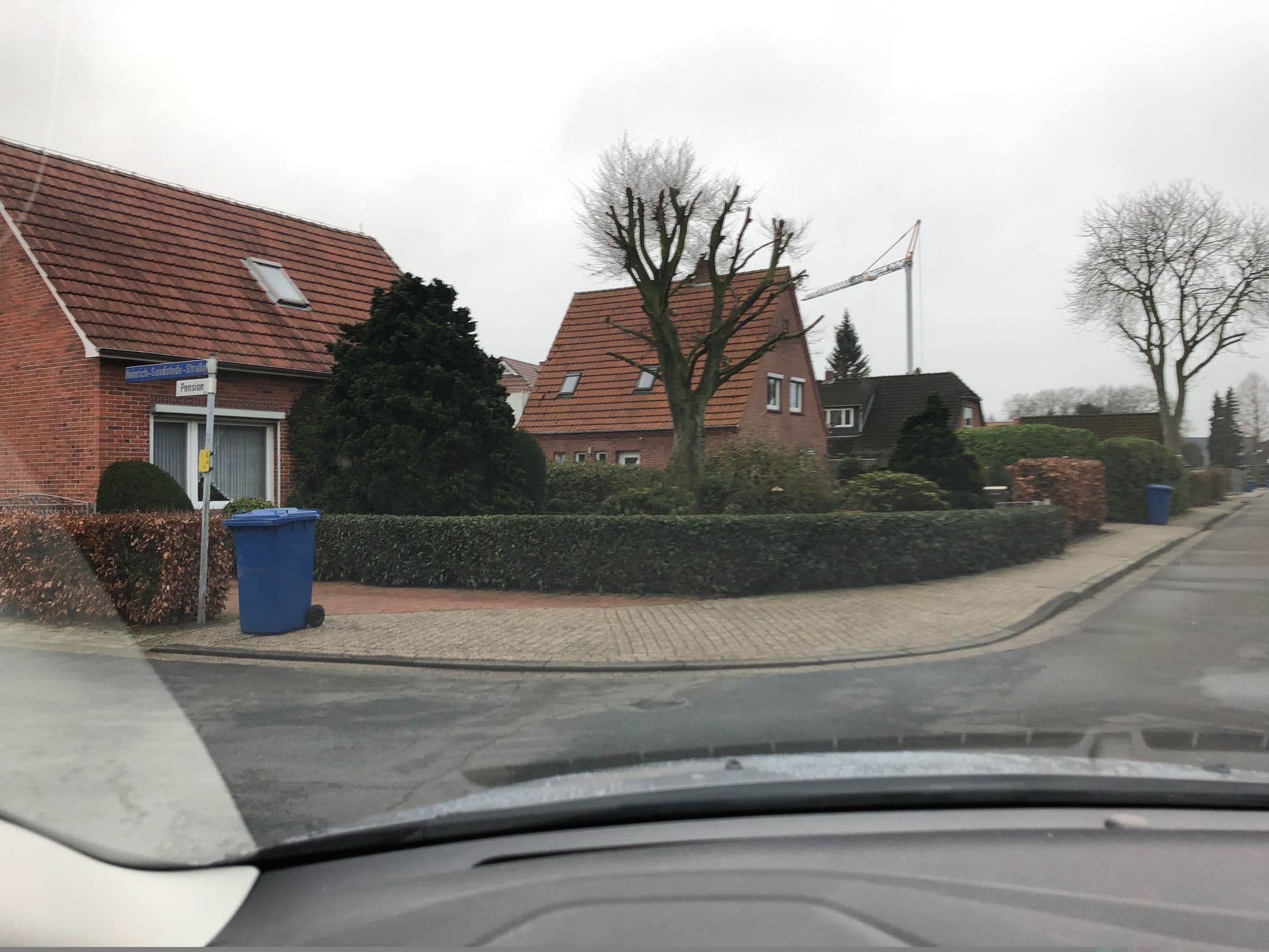 Street view near Ferienwohnungen Höflich, Bad Zwischenahn — © bejotel (CC BY-SA · Mapillary)