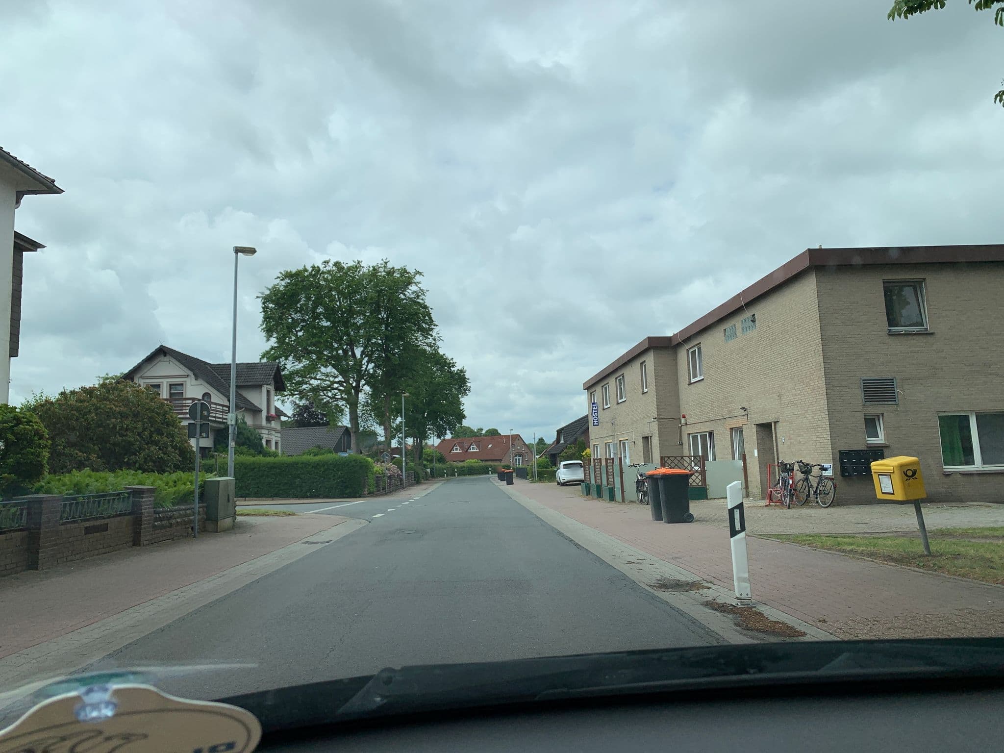Street view near Hotel Cafe Victoria, Varel — © deleted_user (CC BY-SA · Mapillary)