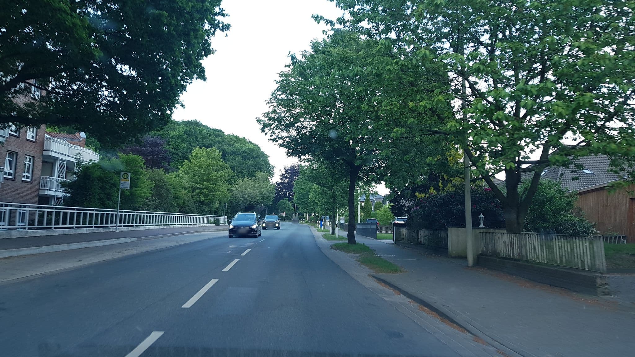 Street view near Astorpark, Bremerhaven — © imeem5551 (CC BY-SA · Mapillary)