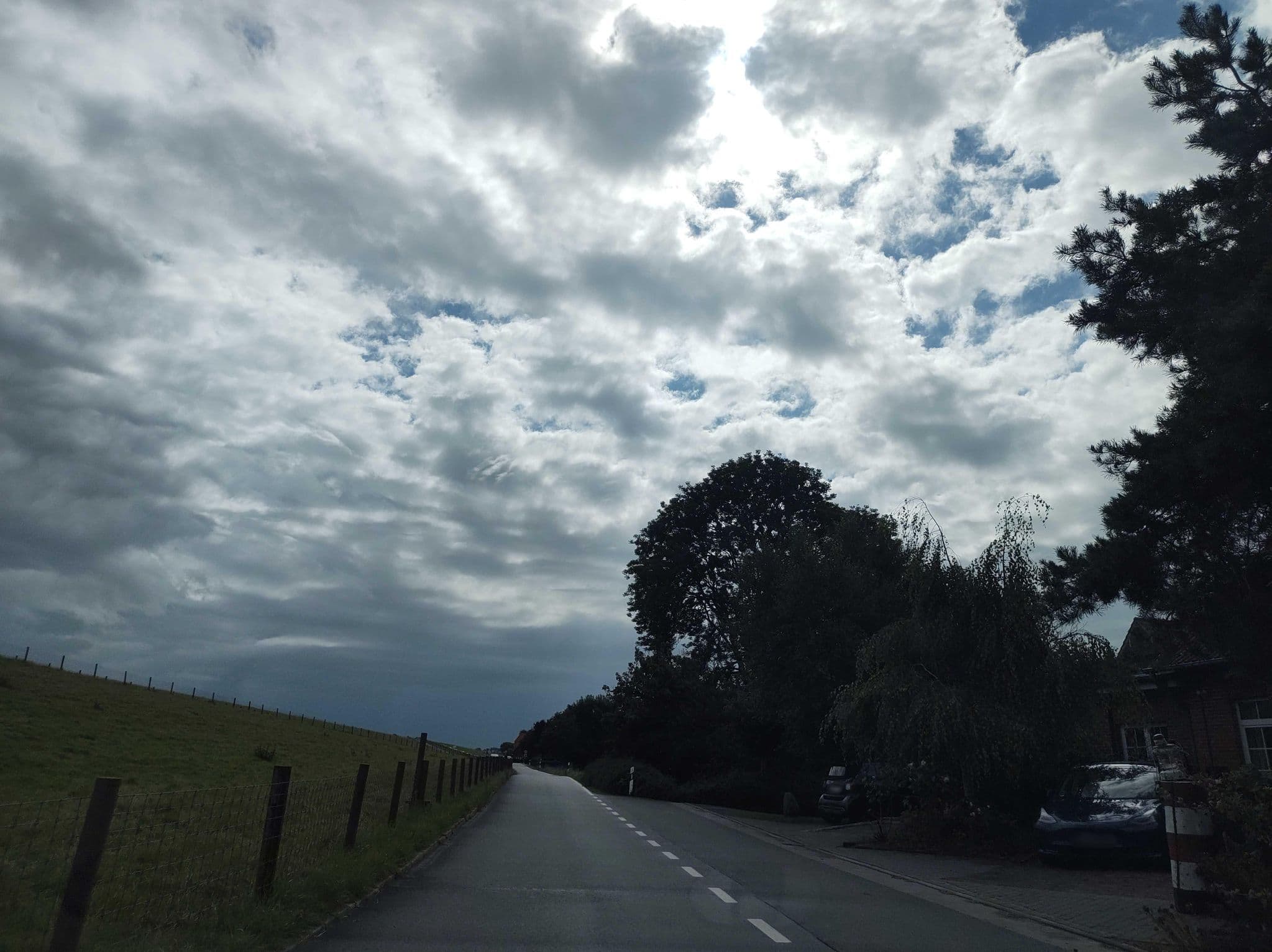 Street view near Ferienwohnung Bergmann, Butjadingen — © thetornado76 (CC BY-SA · Mapillary)