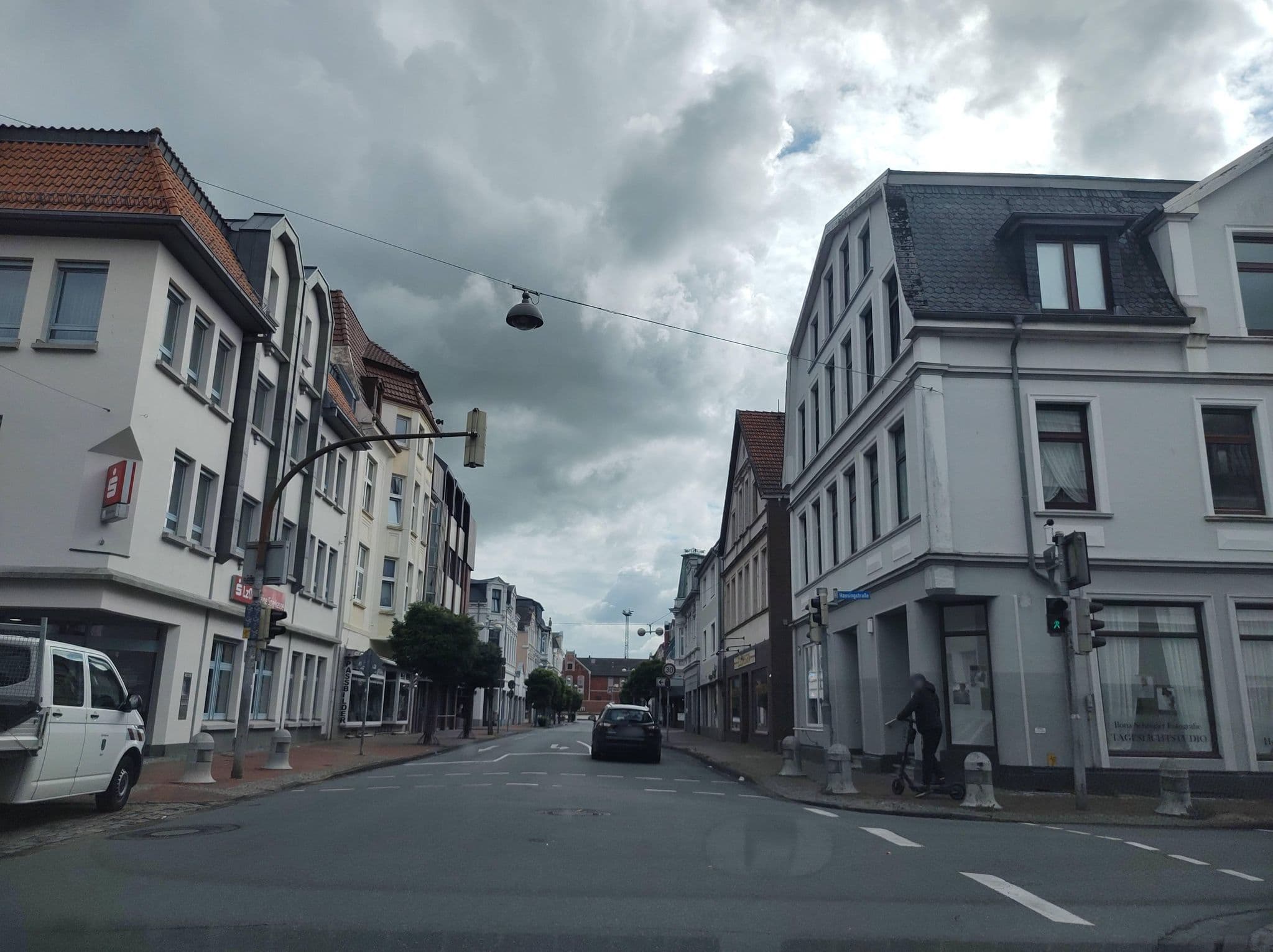 Street view near Zur Post Inh. E. Küchler, Nordenham — © thetornado76 (CC BY-SA · Mapillary)