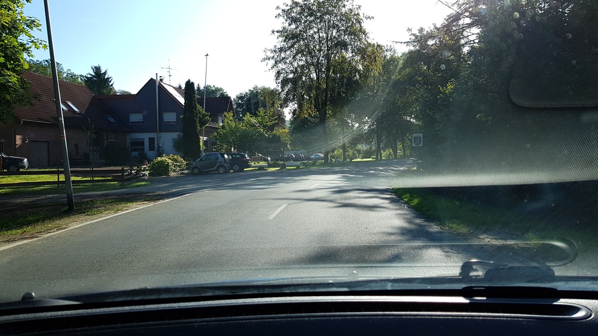 Street view near Landheim der Leibnitzschule, Barsinghausen — © hotteliene (CC BY-SA · Mapillary)