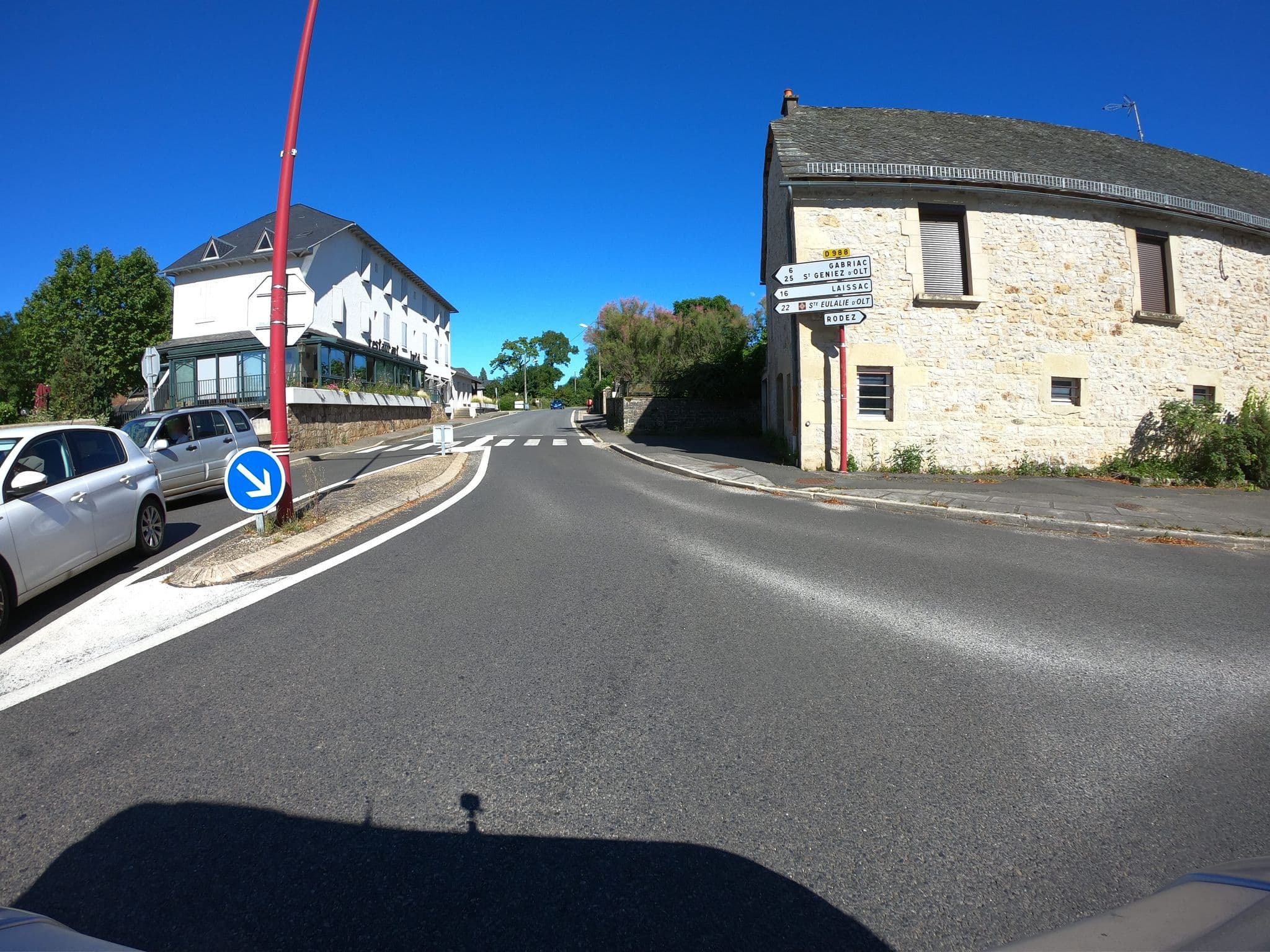Street view near La Route d'Argent, Bozouls — © joostjakob (CC BY-SA · Mapillary)