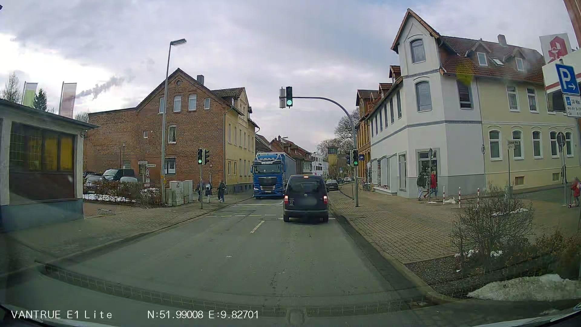 Street view near Hotel Elbe, Alfeld — © Hightower- (CC BY-SA · Mapillary)