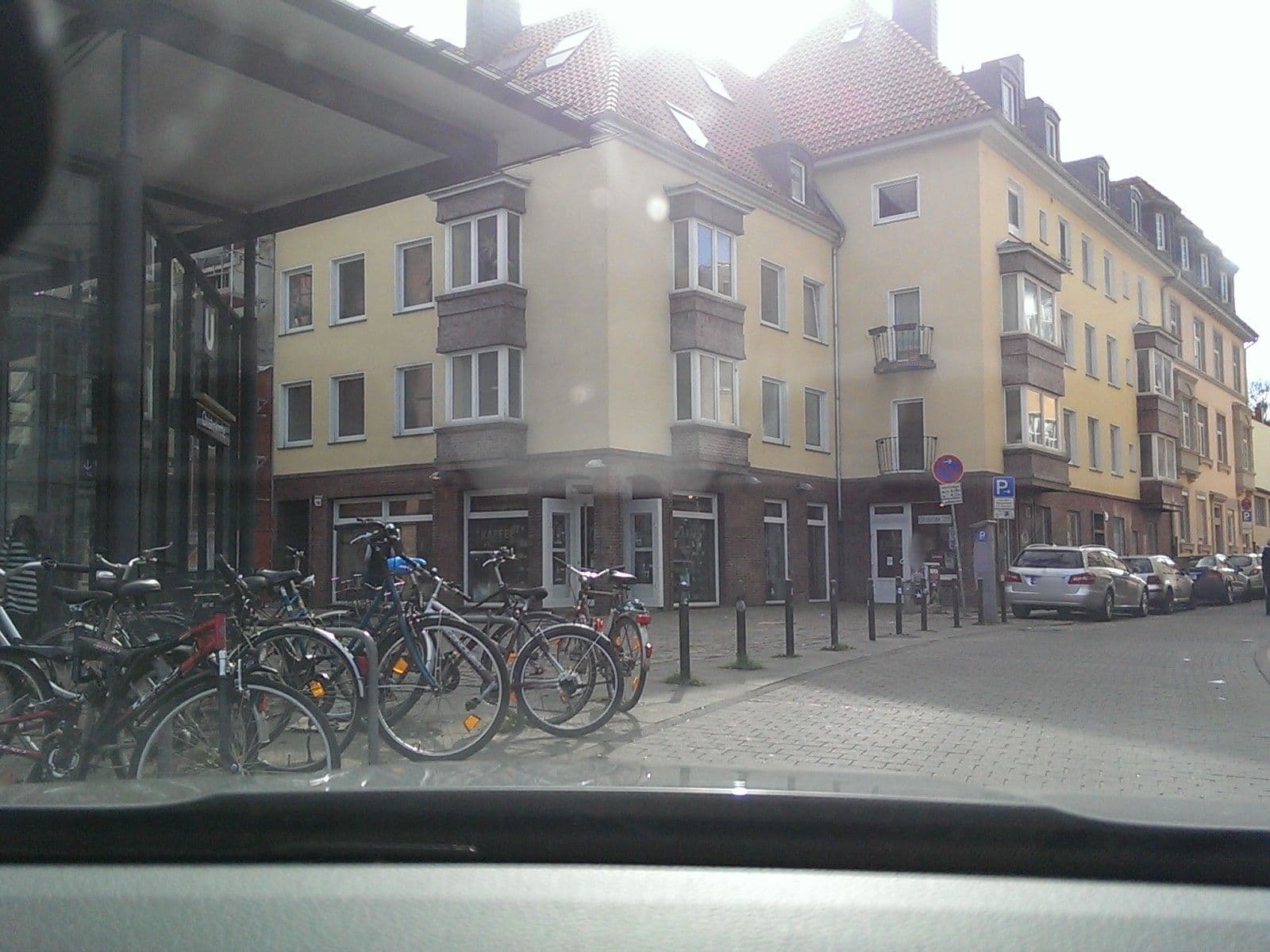 Street view near Ferienwohnung an der Christuskirche, Nordstadt — © live (CC BY-SA · Mapillary)