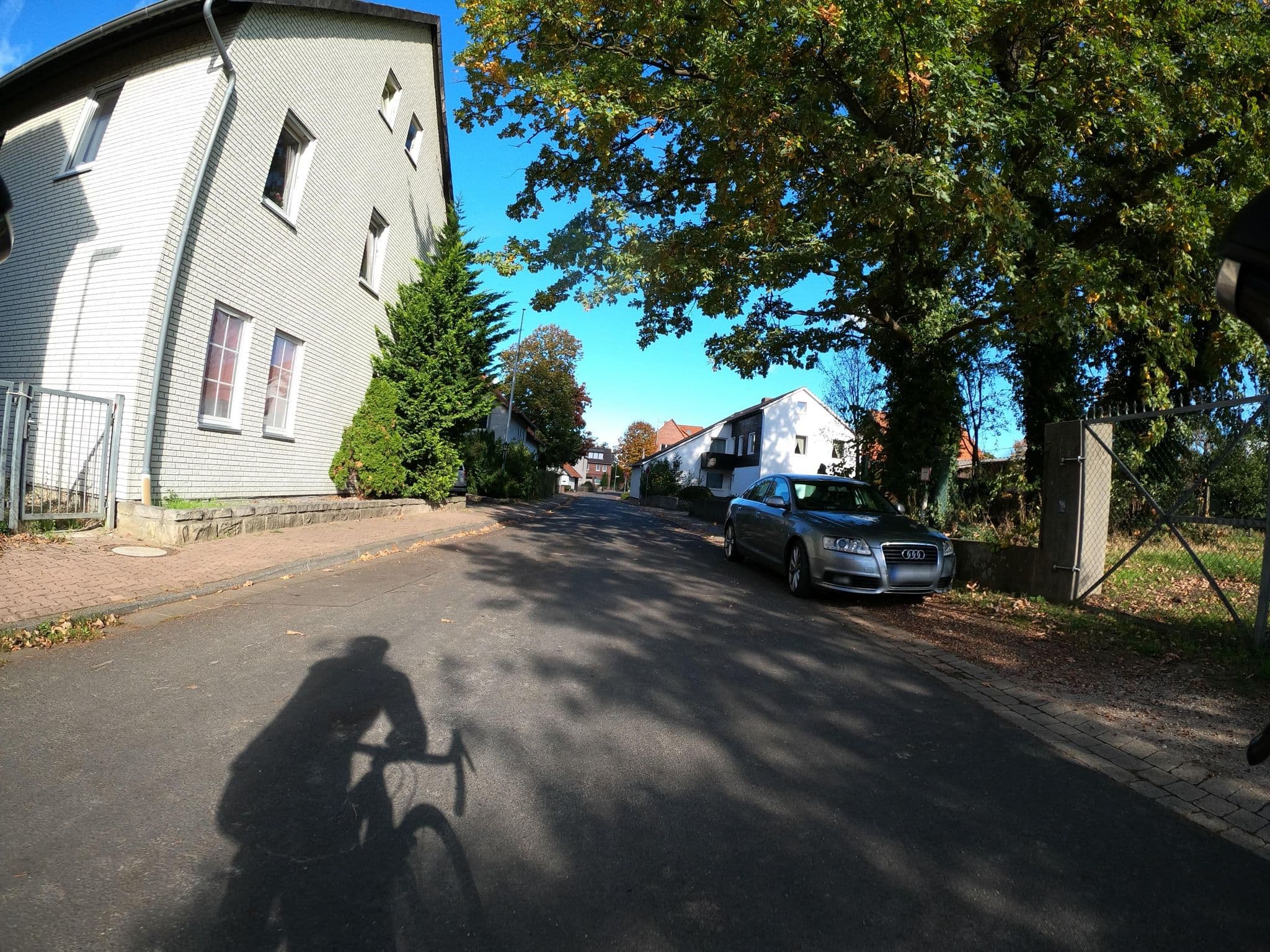 Street view near Hotel Hennies, Sehnde — © Langfahrer (CC BY-SA · Mapillary)