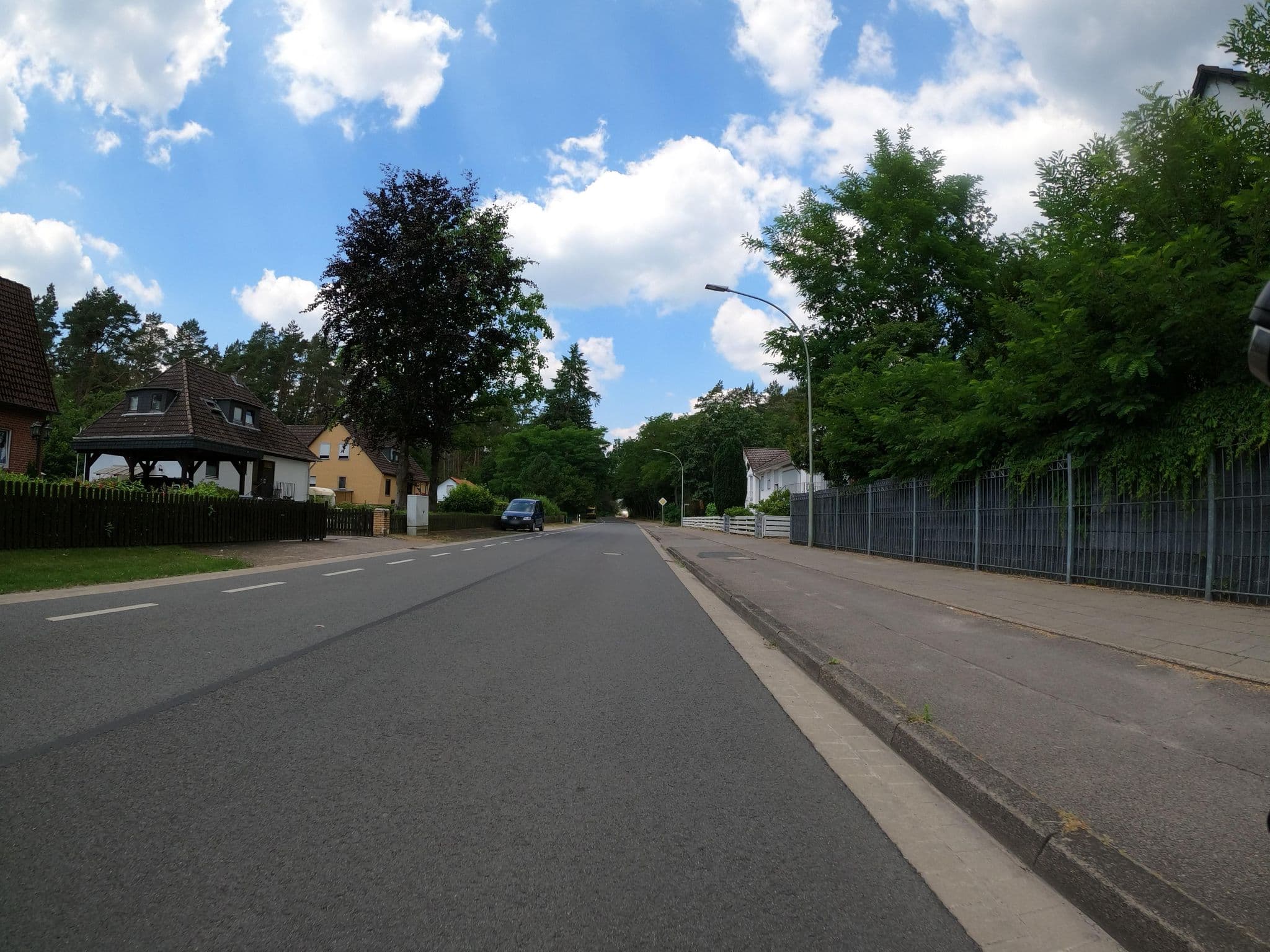 Street view near Pension Kuhn, Hambühren — © Langfahrer (CC BY-SA · Mapillary)