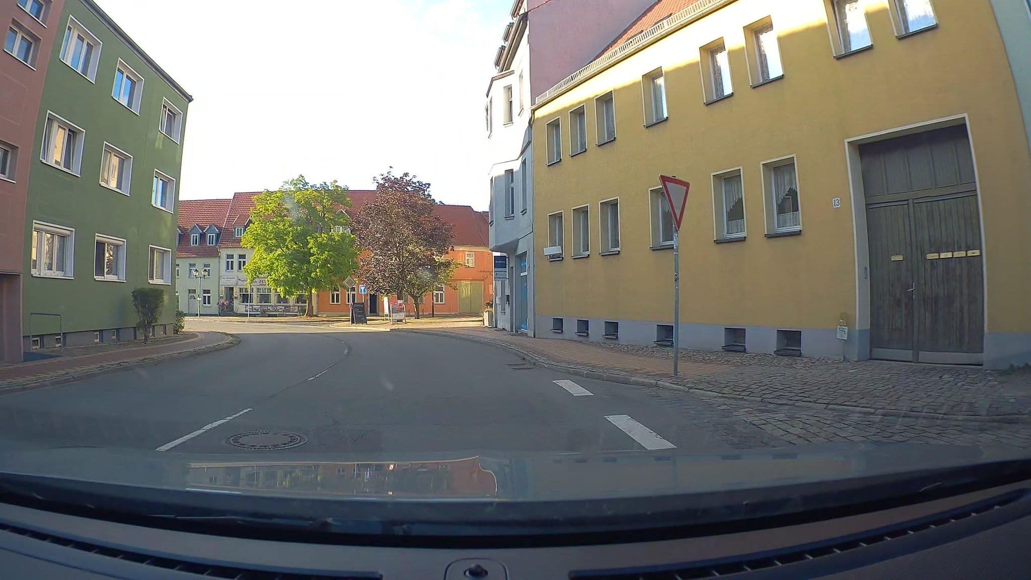 Street view near Hotel Reuterhaus, Gardelegen — © poxonline (CC BY-SA · Mapillary)