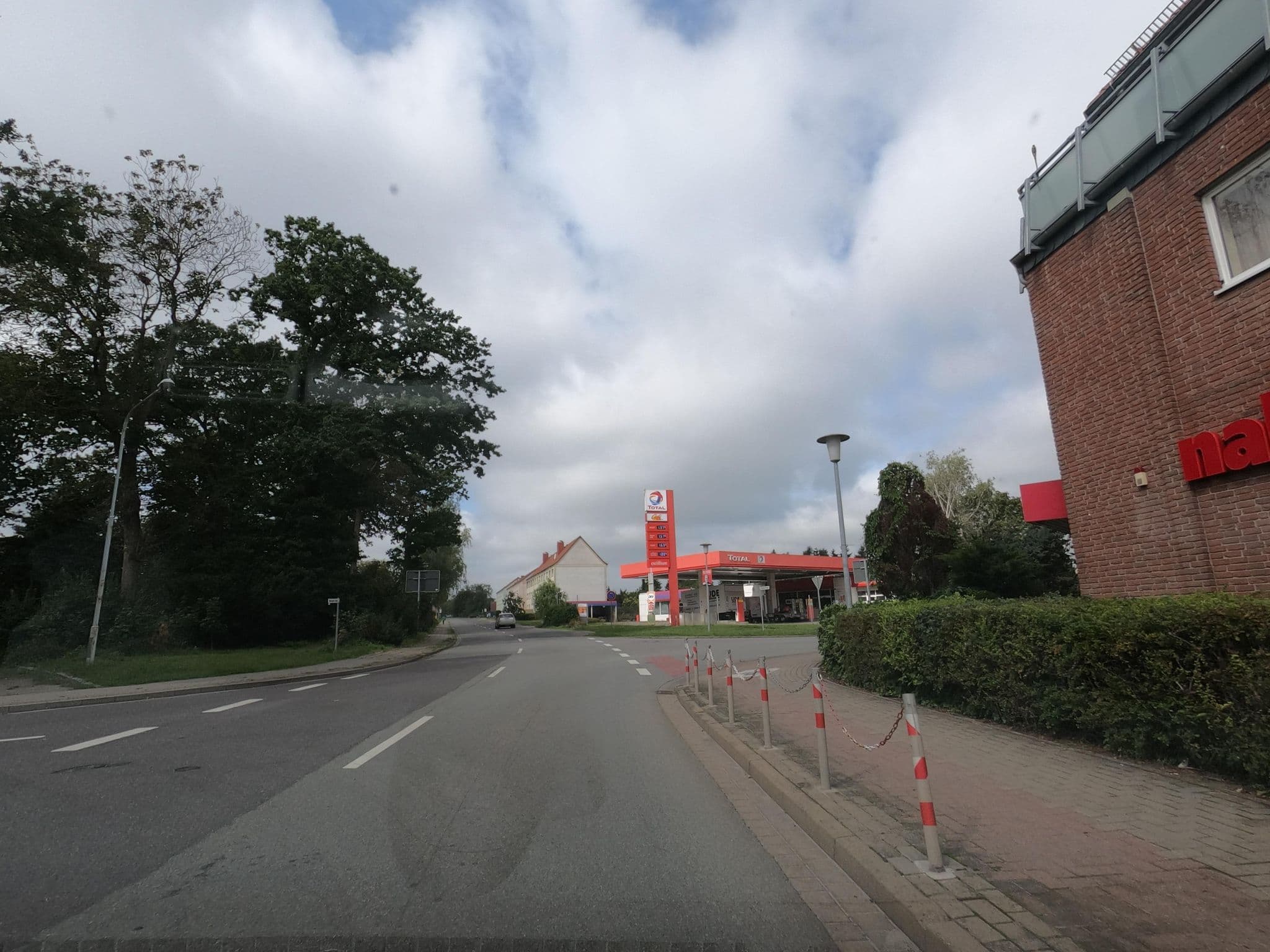 Street view near Milde Hotel, Kalbe — © u14183 (CC BY-SA · Mapillary)