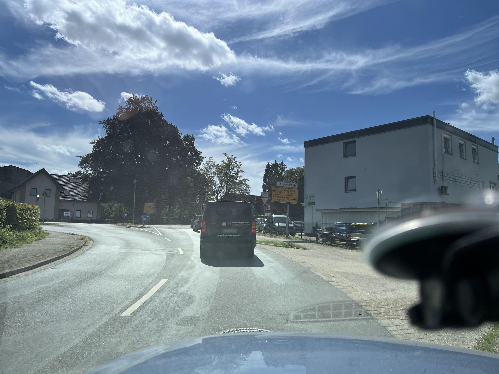 Street view near Hotel Zum Meierhof Tostedt, Tostedt — © robffm (CC BY-SA · Mapillary)