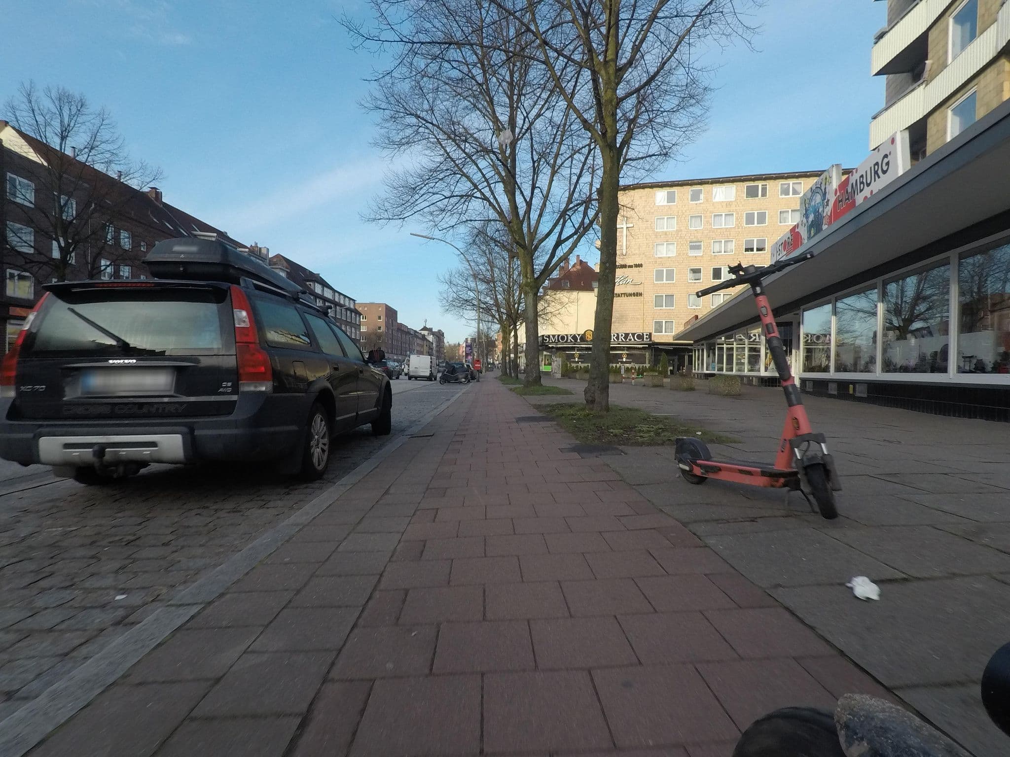 Street view near IHZ-Italia Hotel Zentrale GmbH, Eilbek — © mjay (CC BY-SA · Mapillary)