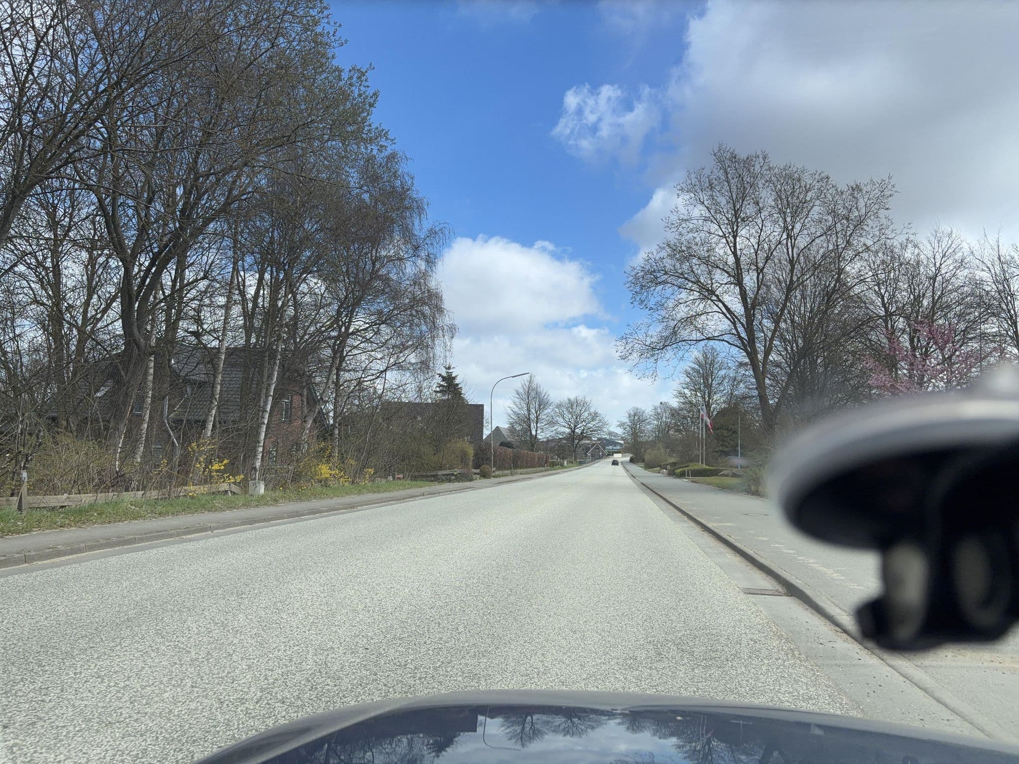 Street view near Otto Timm GmbH & Co. KG, Nindorf — © robffm (CC BY-SA · Mapillary)
